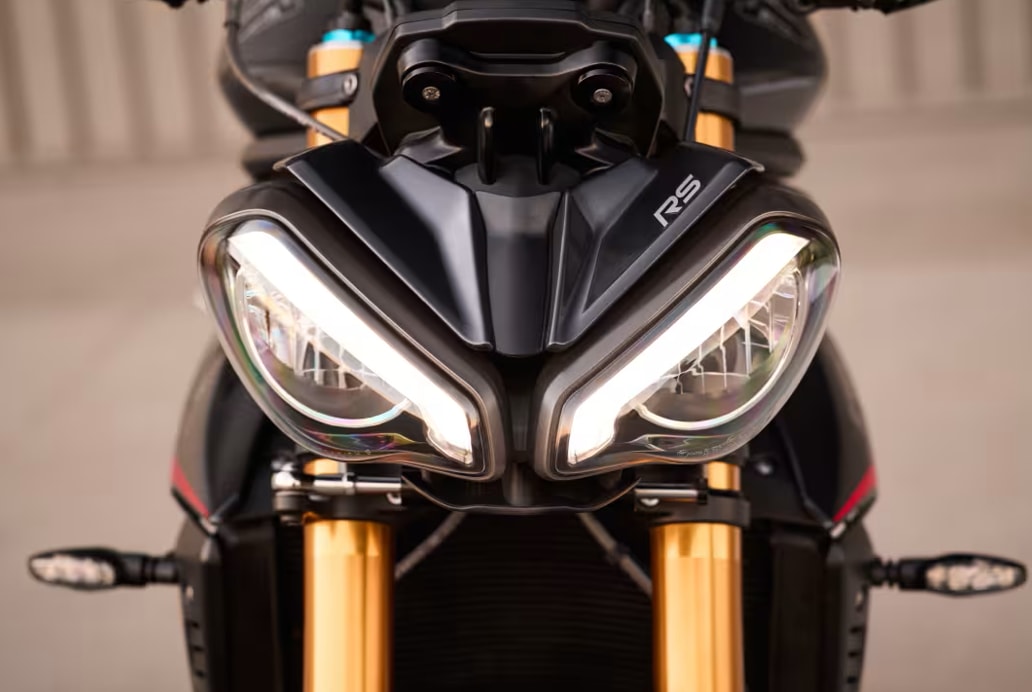 TRIUMPH Speed Triple 1200 RS-image-7