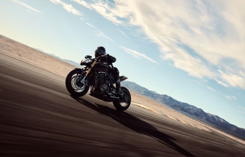 TRIUMPH Speed Triple 1200 RS-image-8