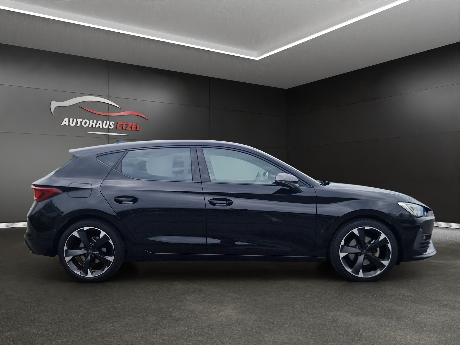 CUPRA Cupra Leon 1.5 eTSI DSG-image-3