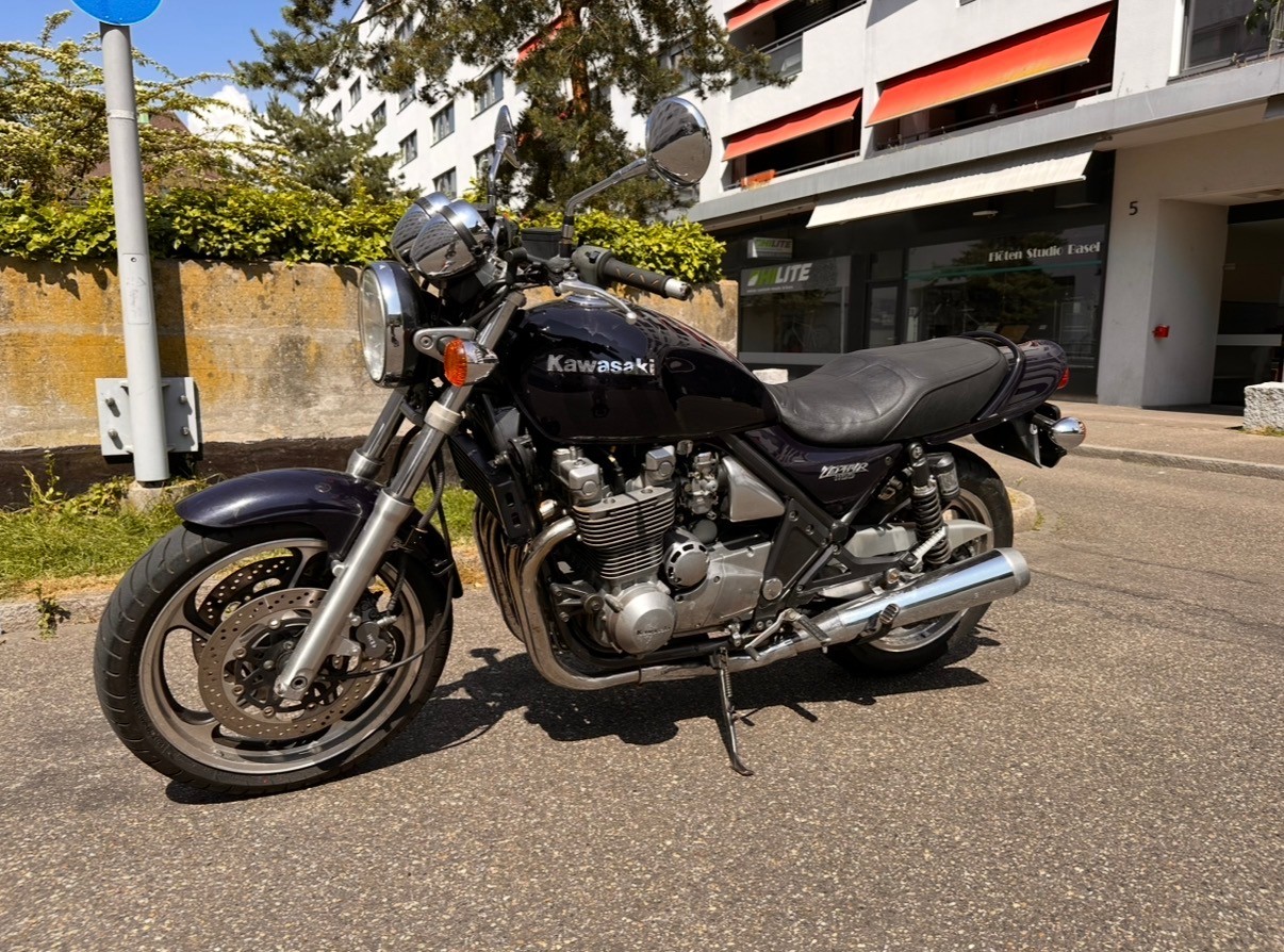 KAWASAKI Zephyr 1100-image-2