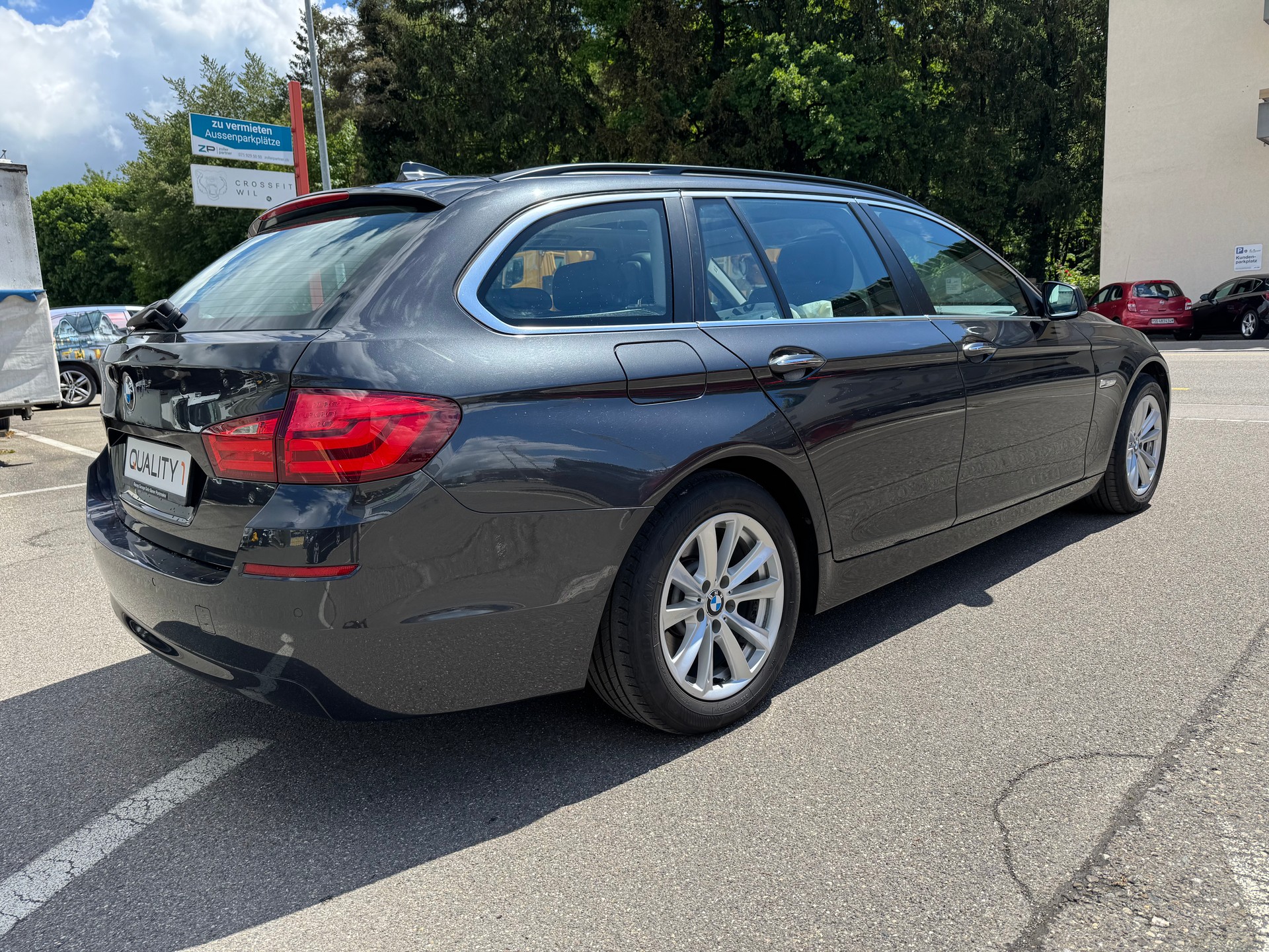 BMW 525d xDrive Touring Steptronic-image-6