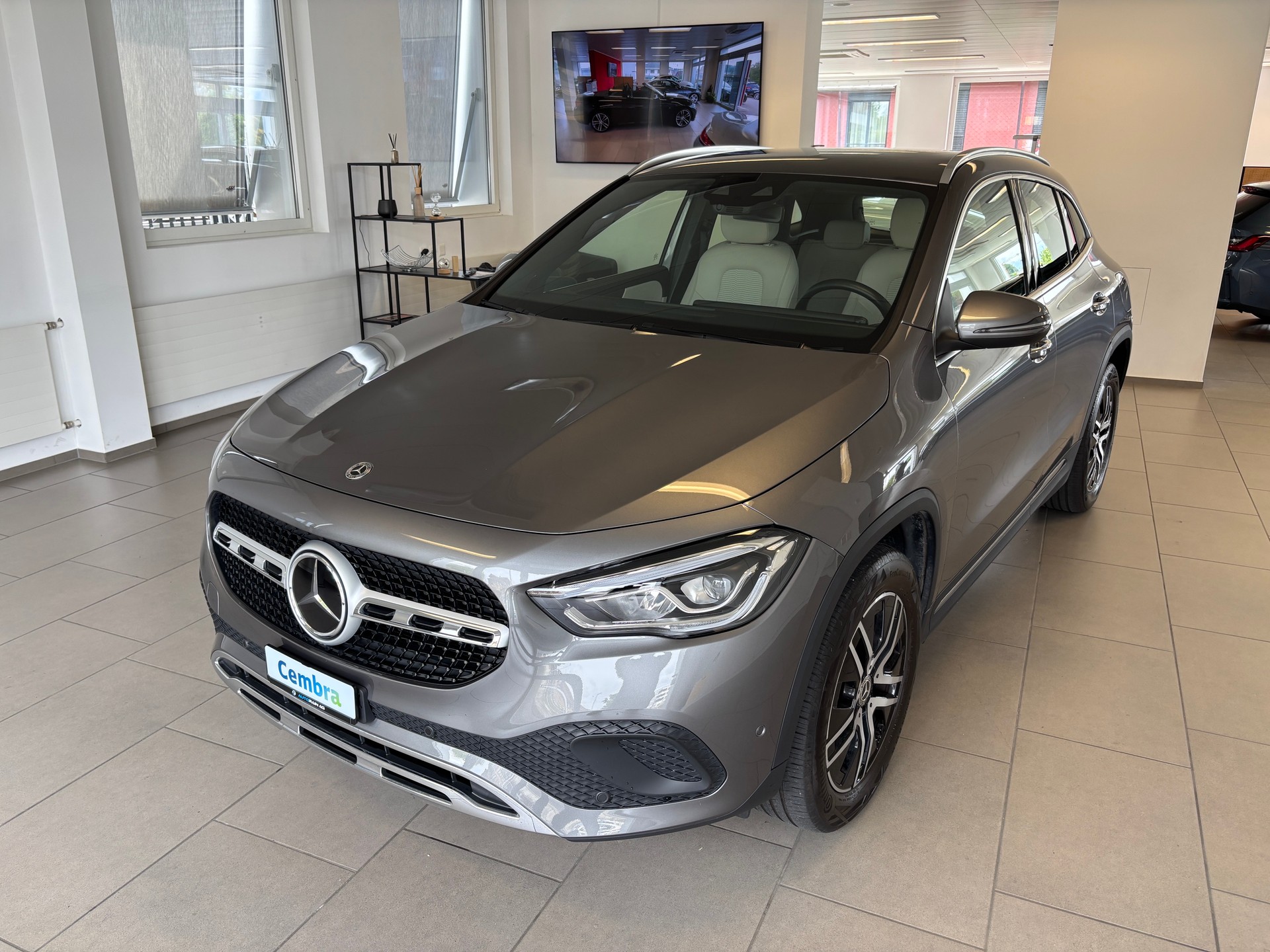 MERCEDES-BENZ GLA 250 4Matic Progressive 8G-DCT