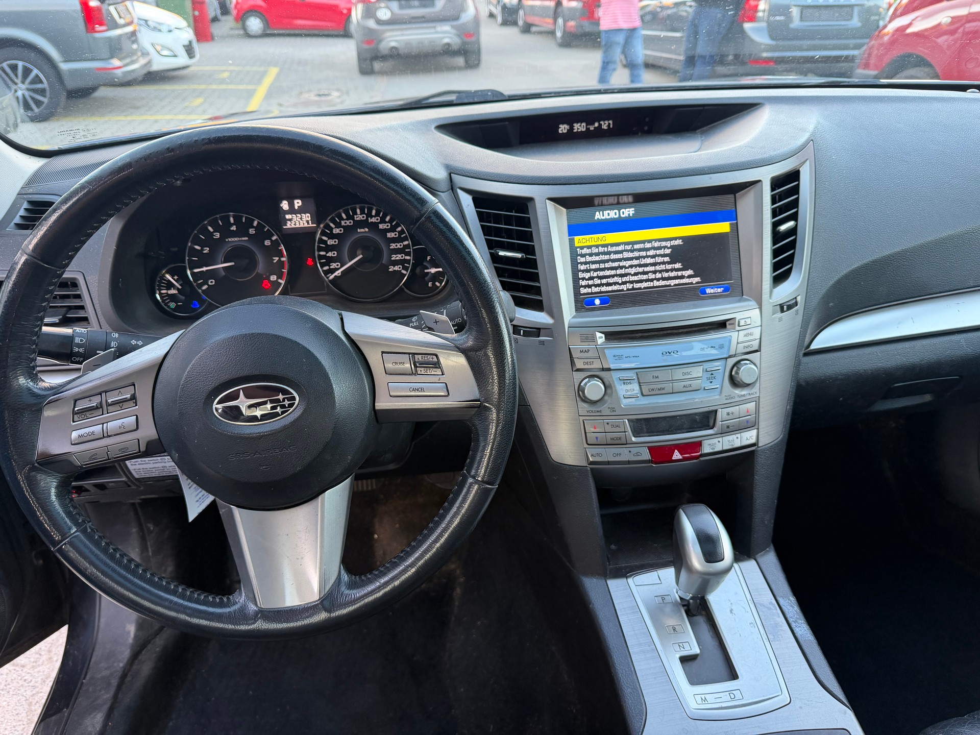 SUBARU Outback 2.5i Limited AWD Lineartronic-image-11