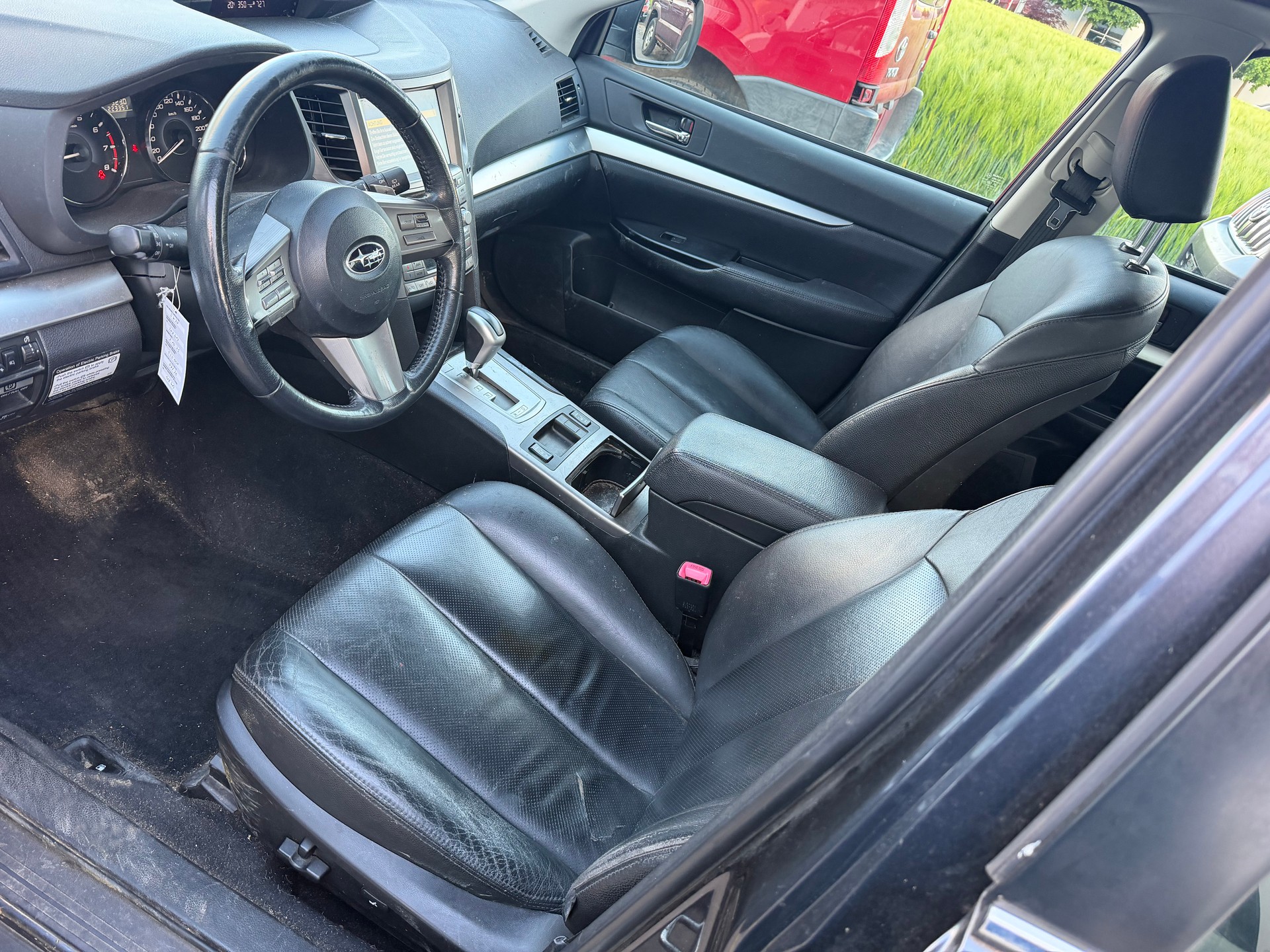 SUBARU Outback 2.5i Limited AWD Lineartronic-image-8