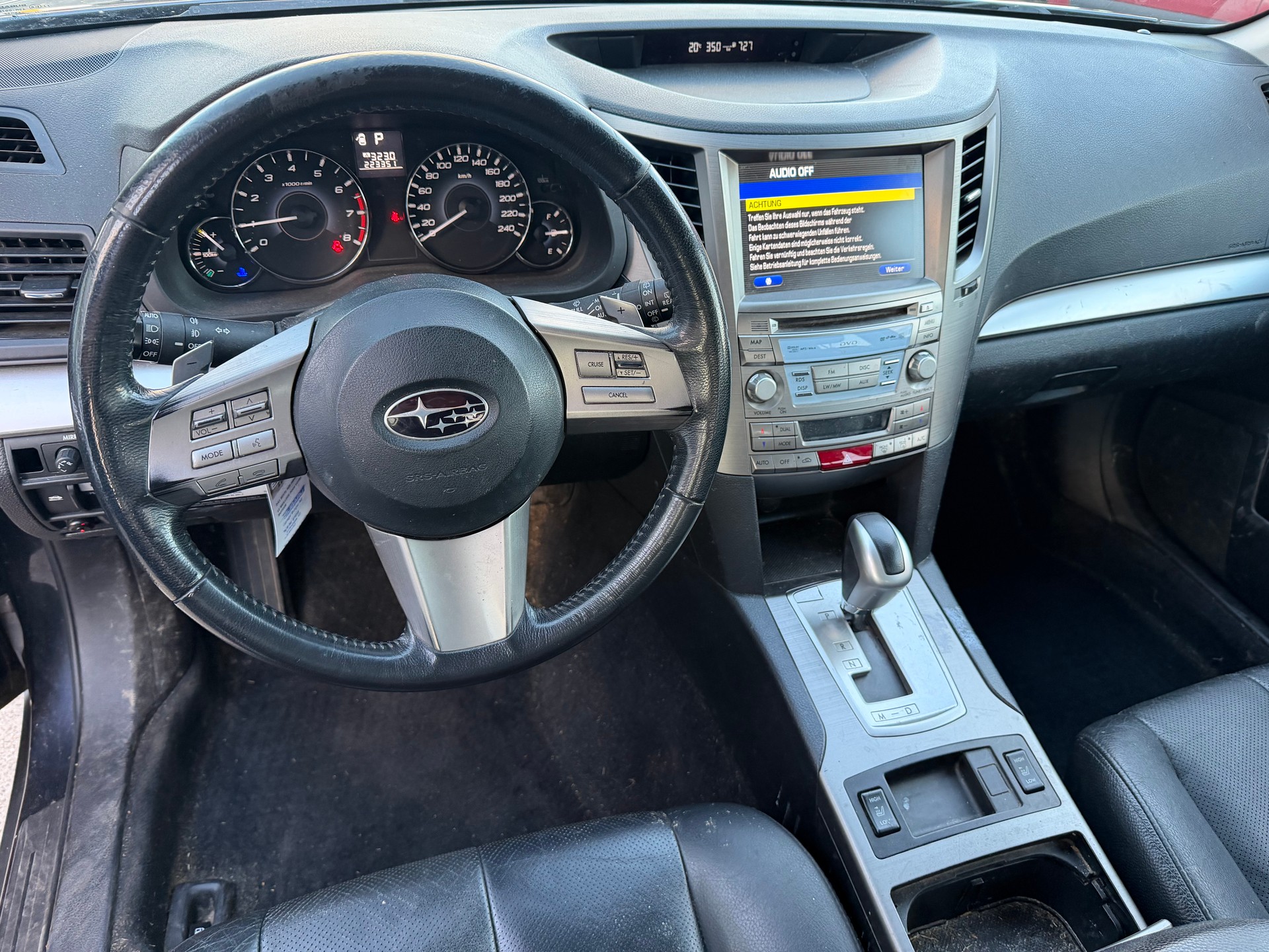 SUBARU Outback 2.5i Limited AWD Lineartronic-image-9