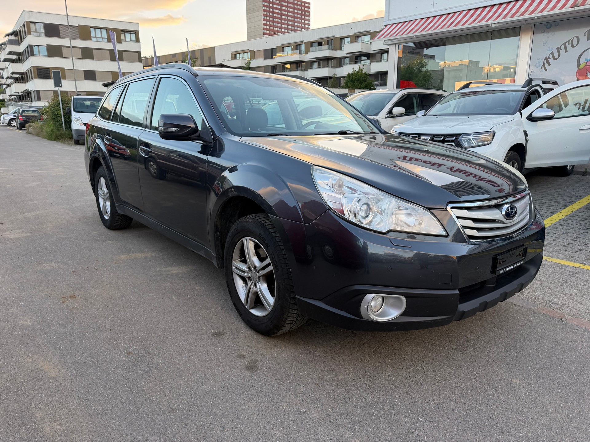 SUBARU Outback 2.5i Limited AWD Lineartronic-showroom-element-2