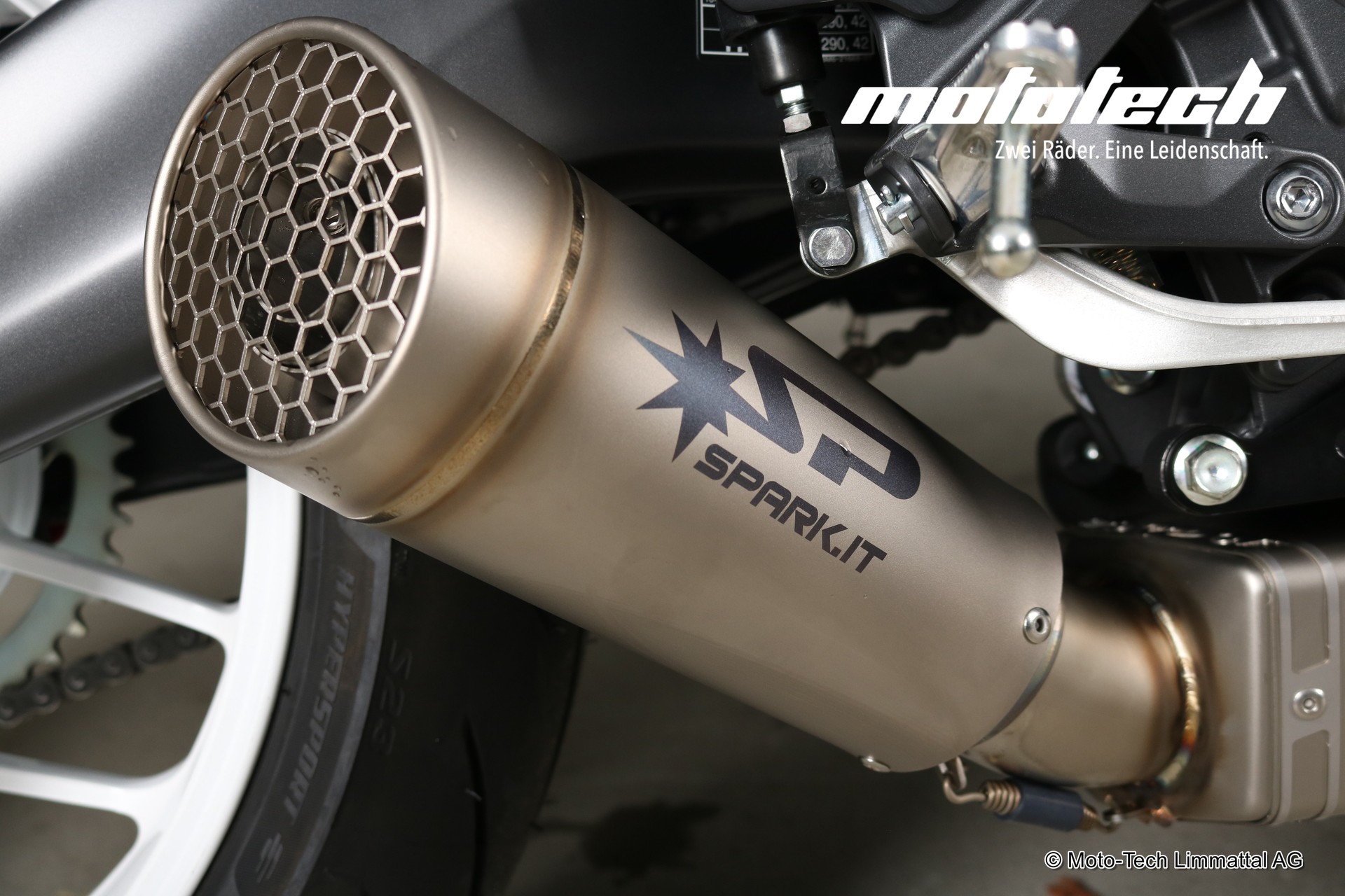 YAMAHA MT-09 GYTR EDITION-image-6