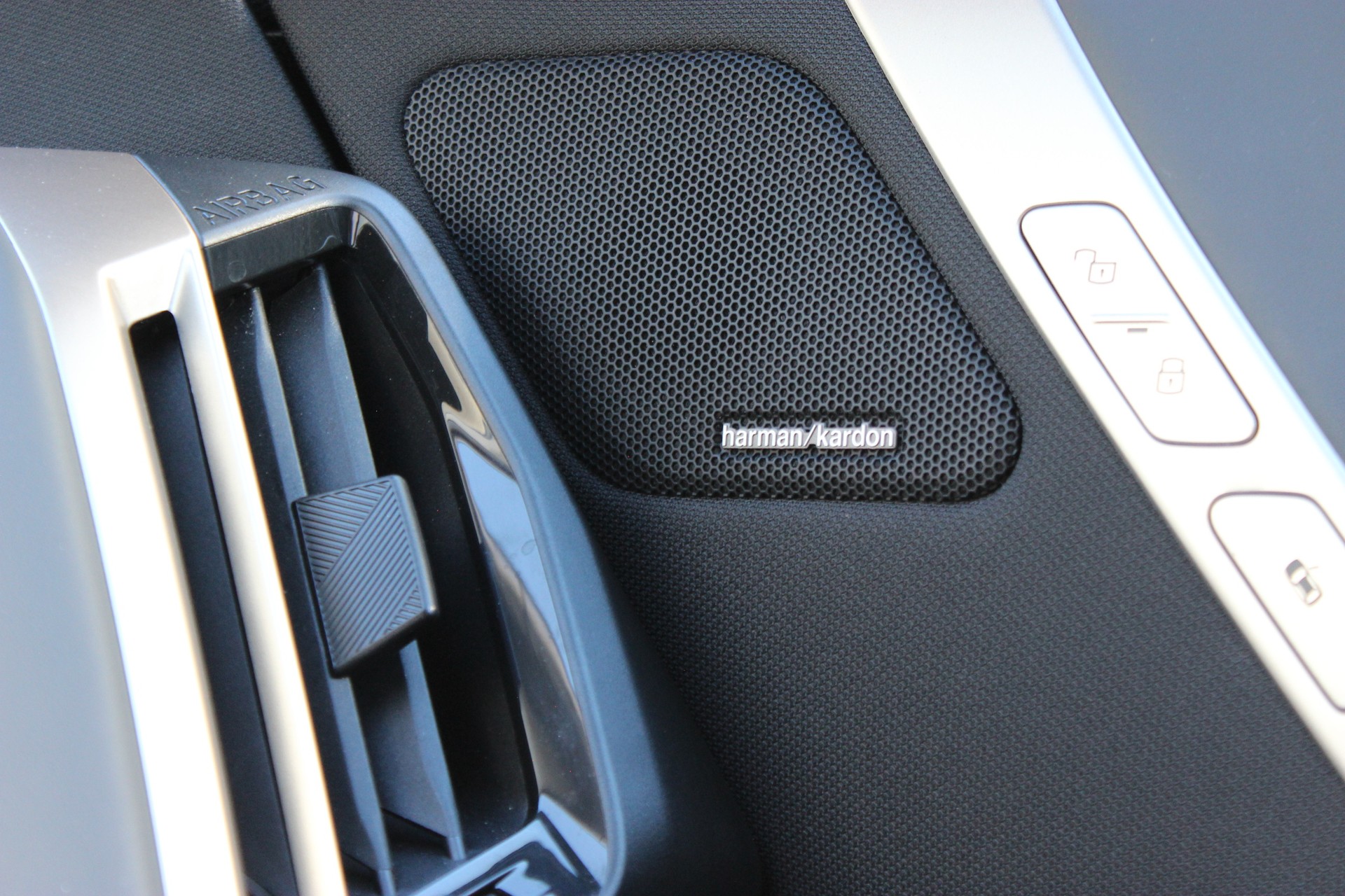 BMW iX xDrive50 *0.9%-LEASINGAKTION*-image-8