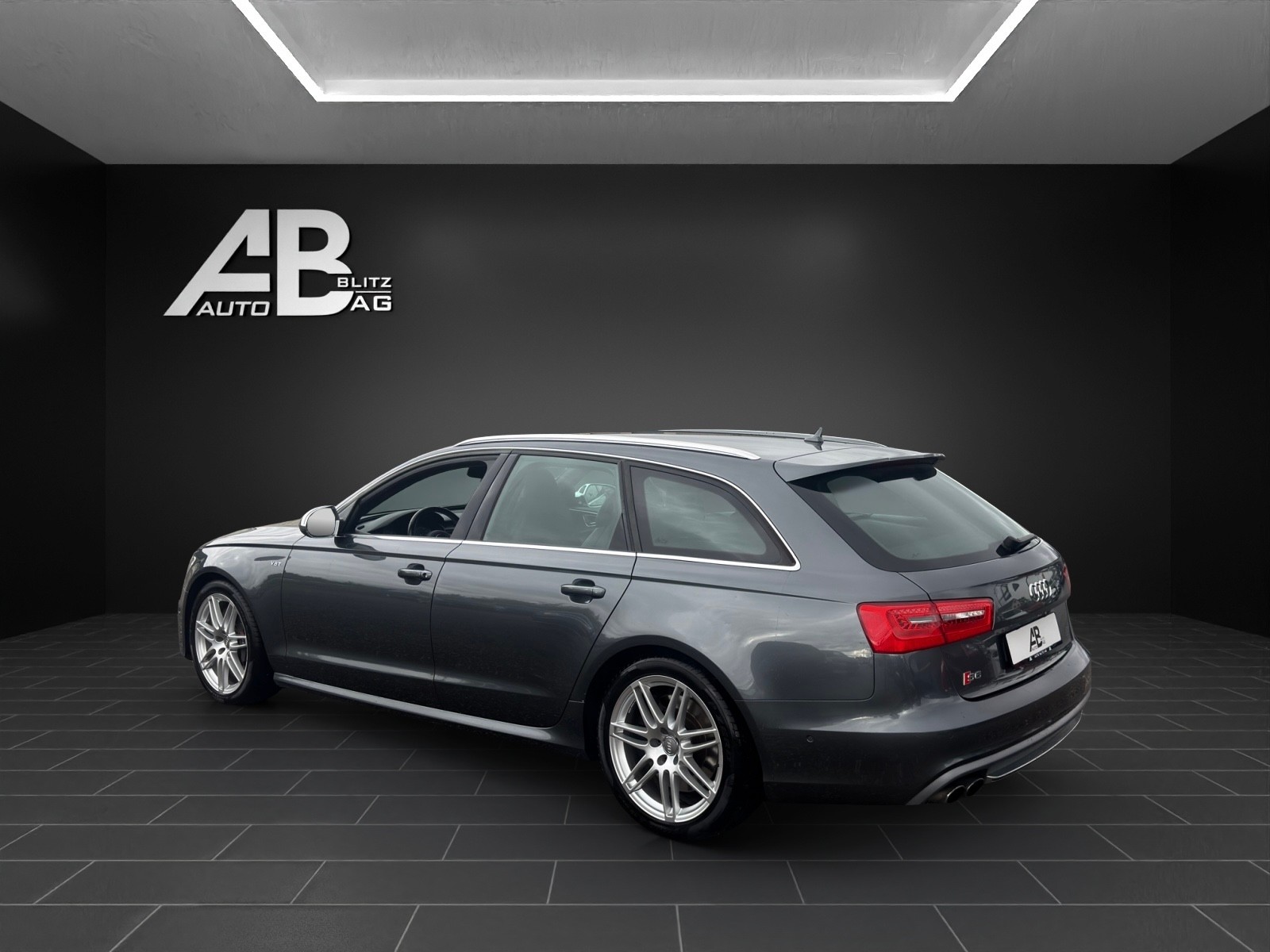 AUDI S6 Avant 4.0 TFSI V8 quattro S-tronic mit 420 PS-showroom-element-2