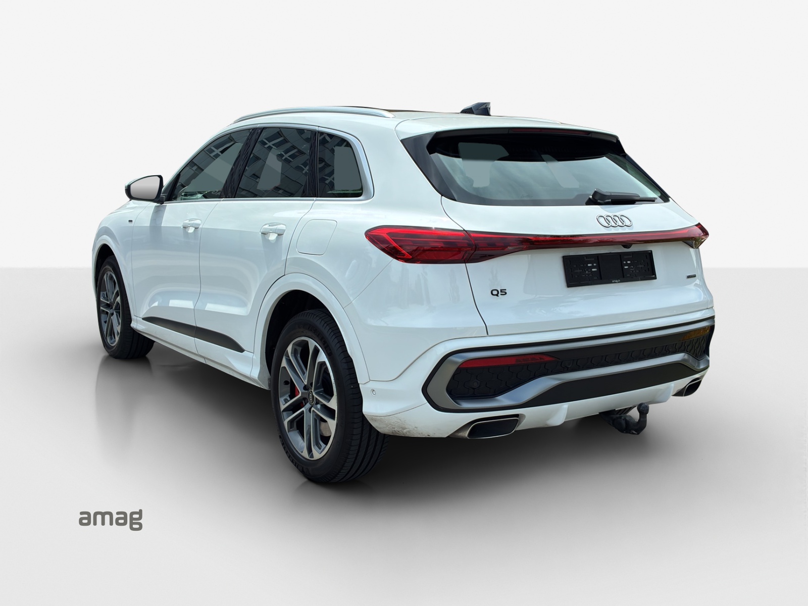 AUDI Q5 e-hybrid quattro 270 kW S-tronic-showroom-element-2