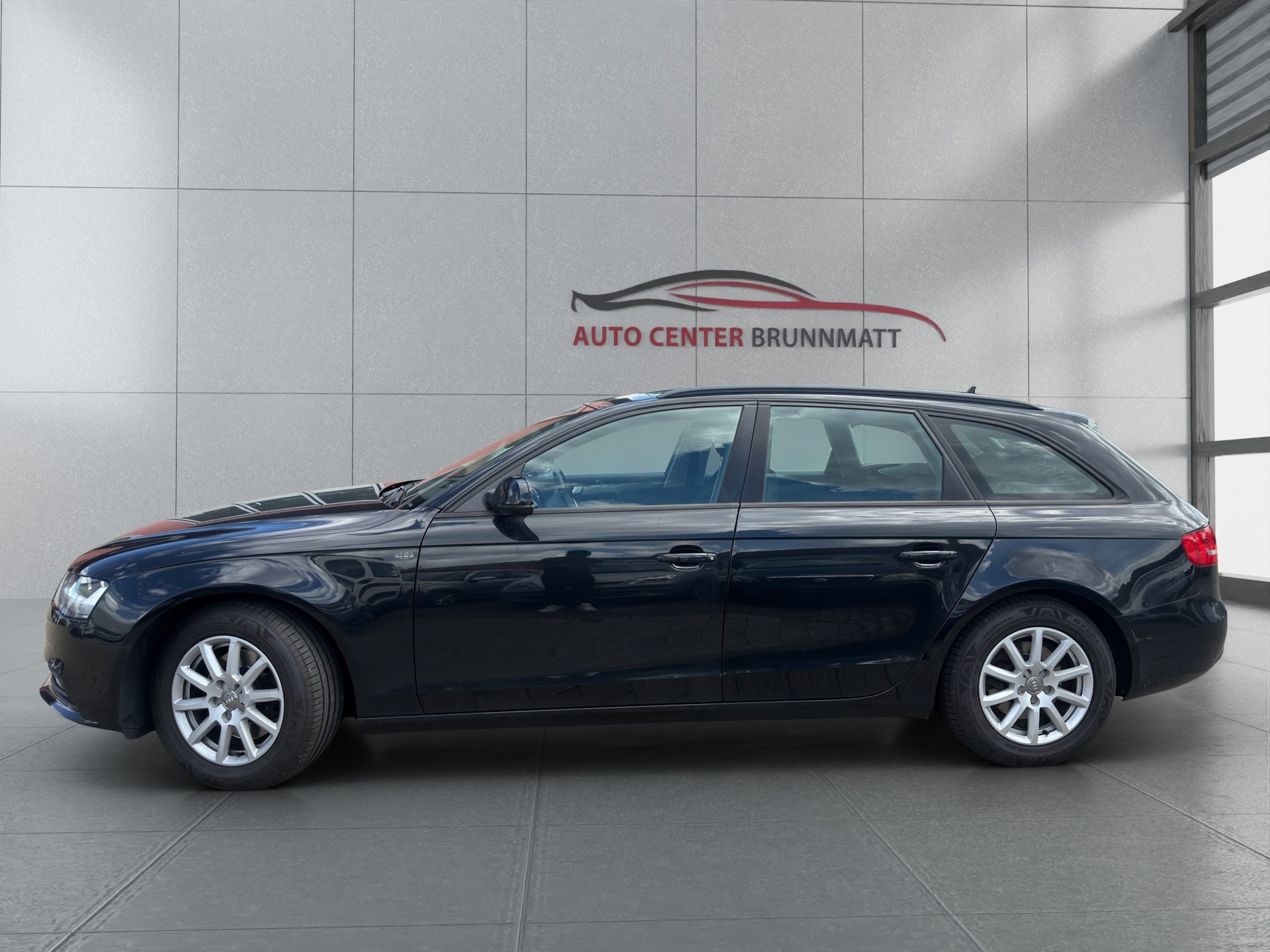 AUDI A4 Avant 2.0 TDI multitronic-image-3