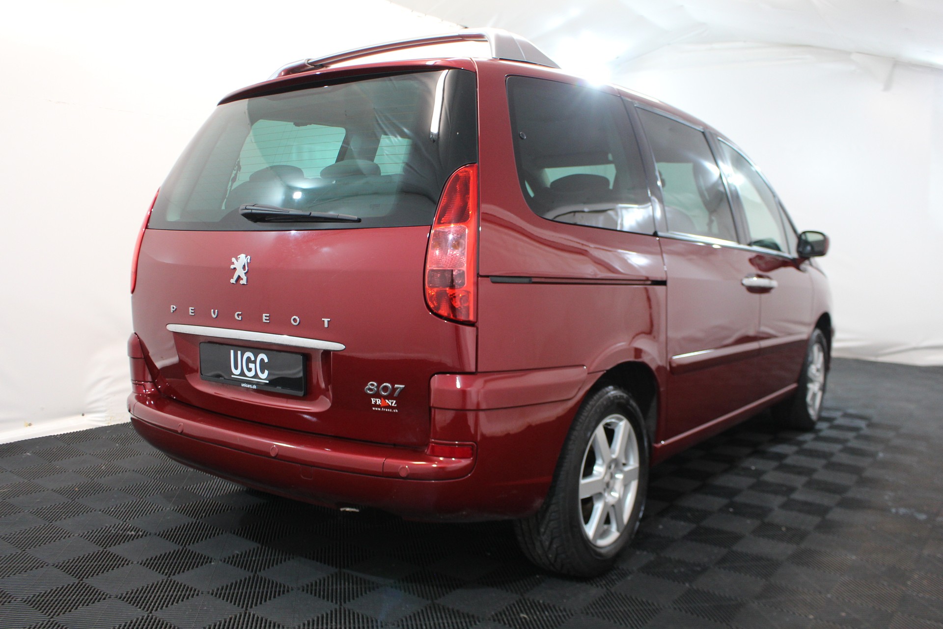 PEUGEOT 807 2.0 16V Family Plus-image-5
