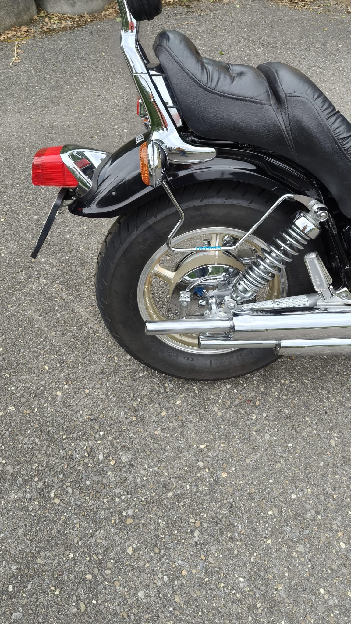 YAMAHA XV 1100 Virago-image-1