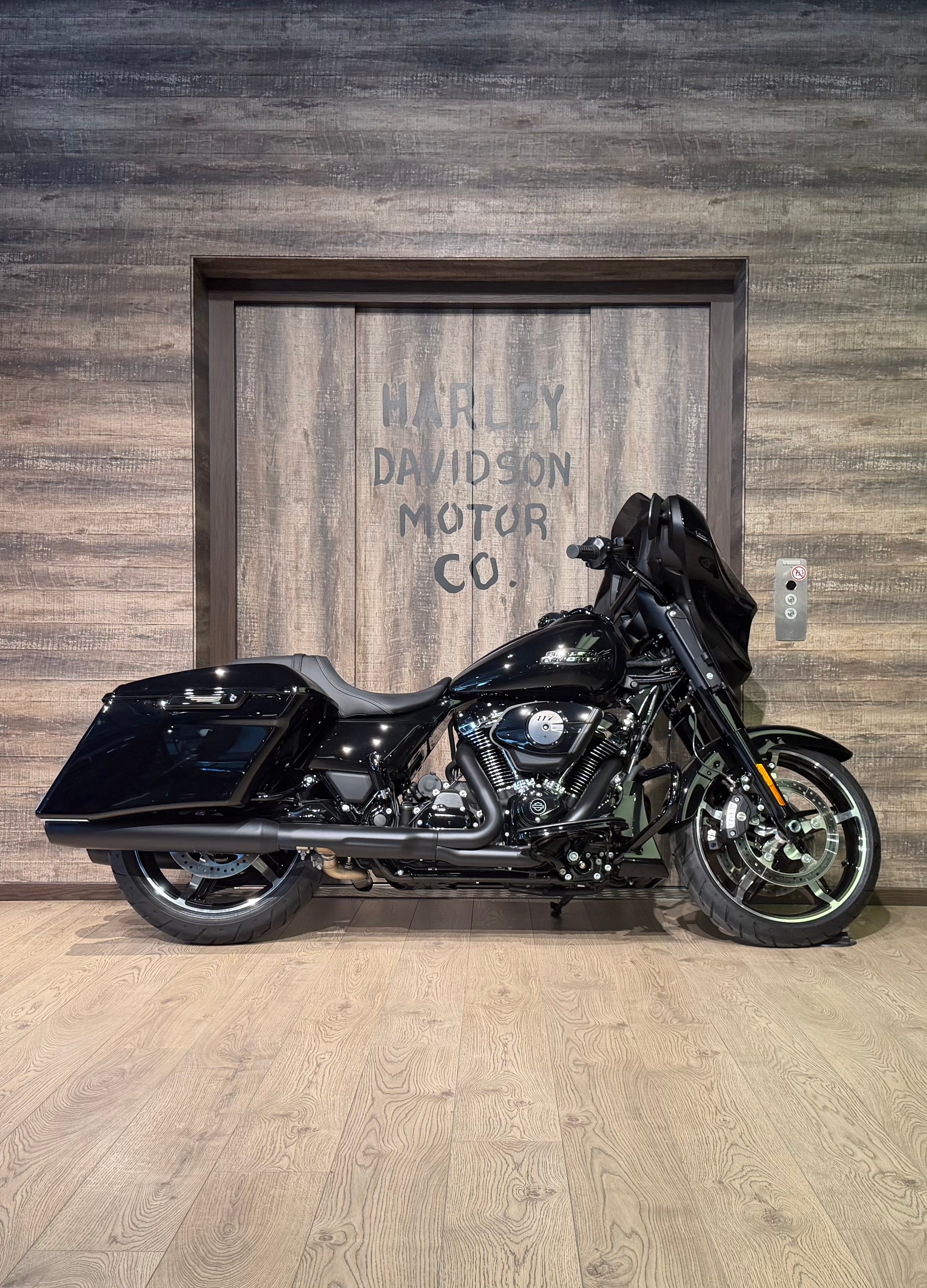 HARLEY-DAVIDSON Street Glide-image-0