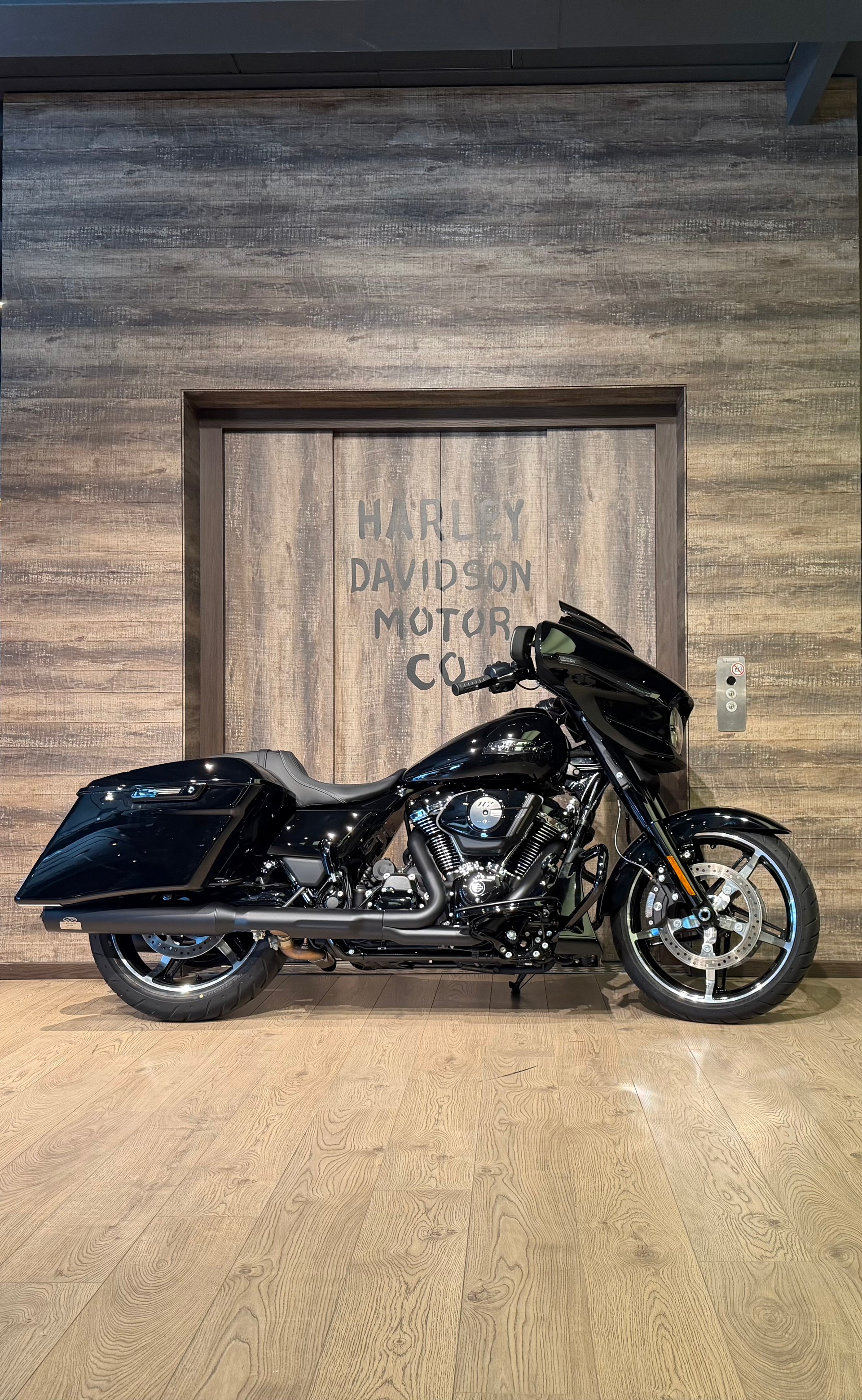 HARLEY-DAVIDSON Street Glide-image-0
