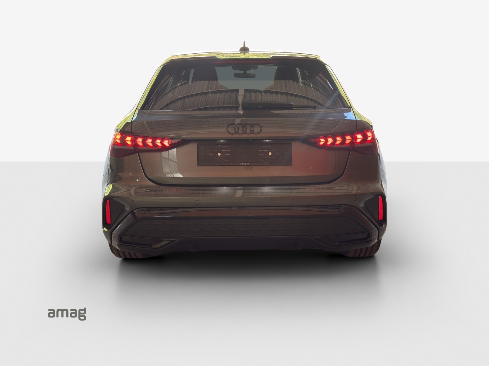 AUDI A3 Sportback TFSI e 200 kW S line S tronic-showroom-element-3