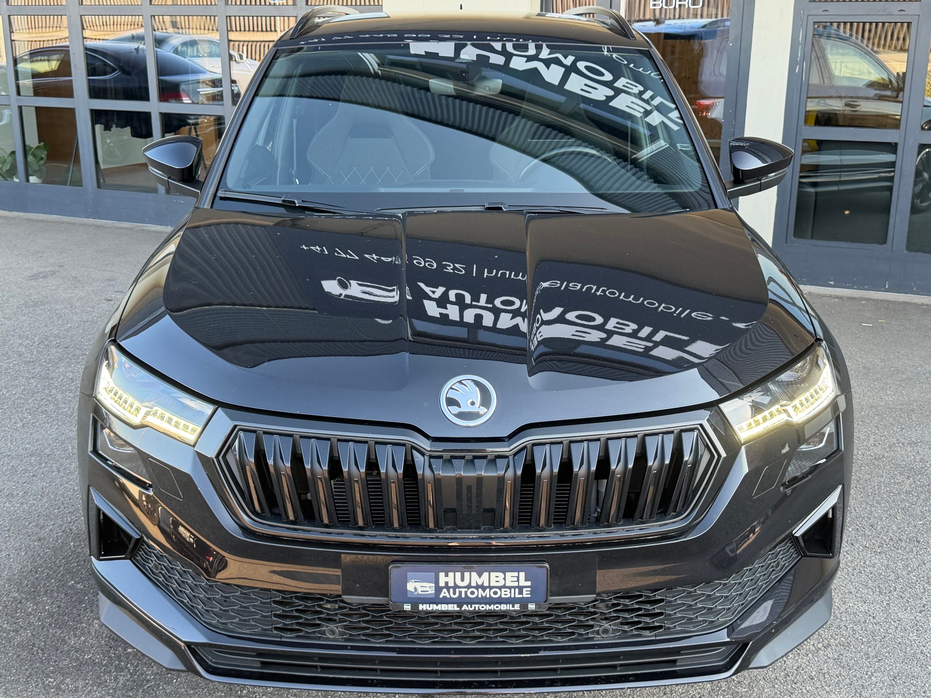 SKODA Karoq 1.5 TSI SportLine DSG-image-1