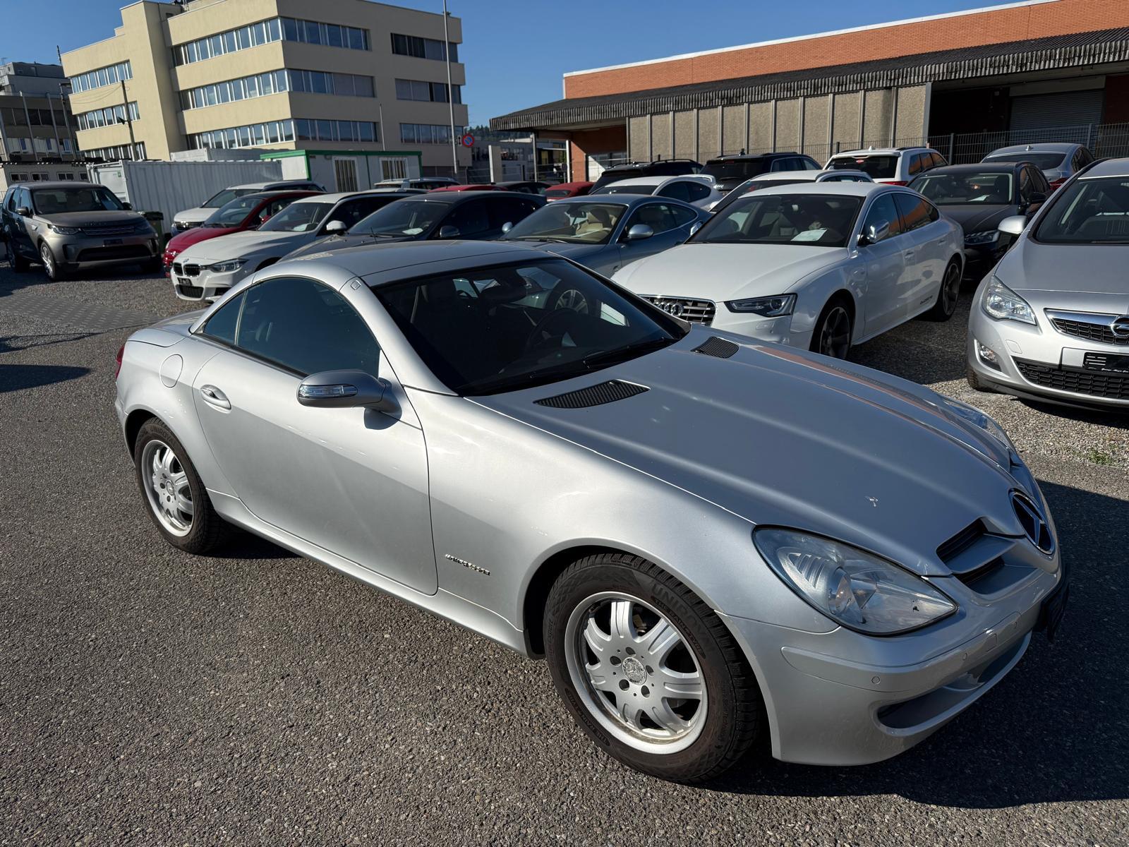 MERCEDES-BENZ SLK 200 Kompressor Cabriolet-showroom-element-3