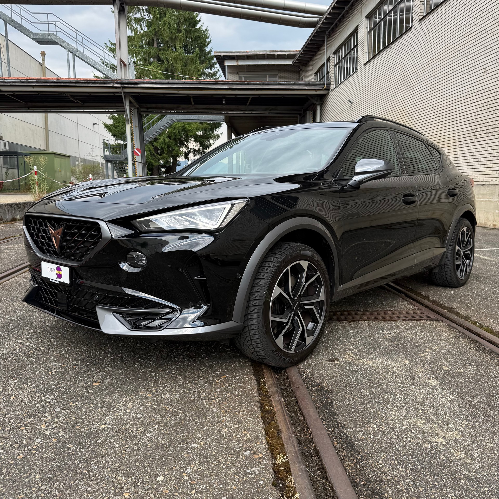 CUPRA Formentor 2.0TSI VZ 4Drive DSG Swiss *WERKSGARANTIE*-showroom-element-2