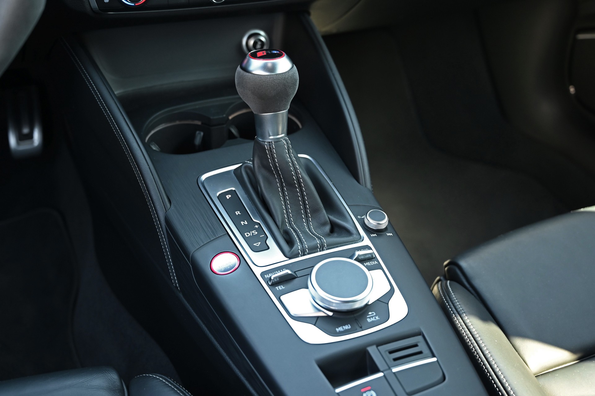AUDI RS3 Sportback 2.5 TSI quattro S-tronic **APR/Limegreen**-image-13