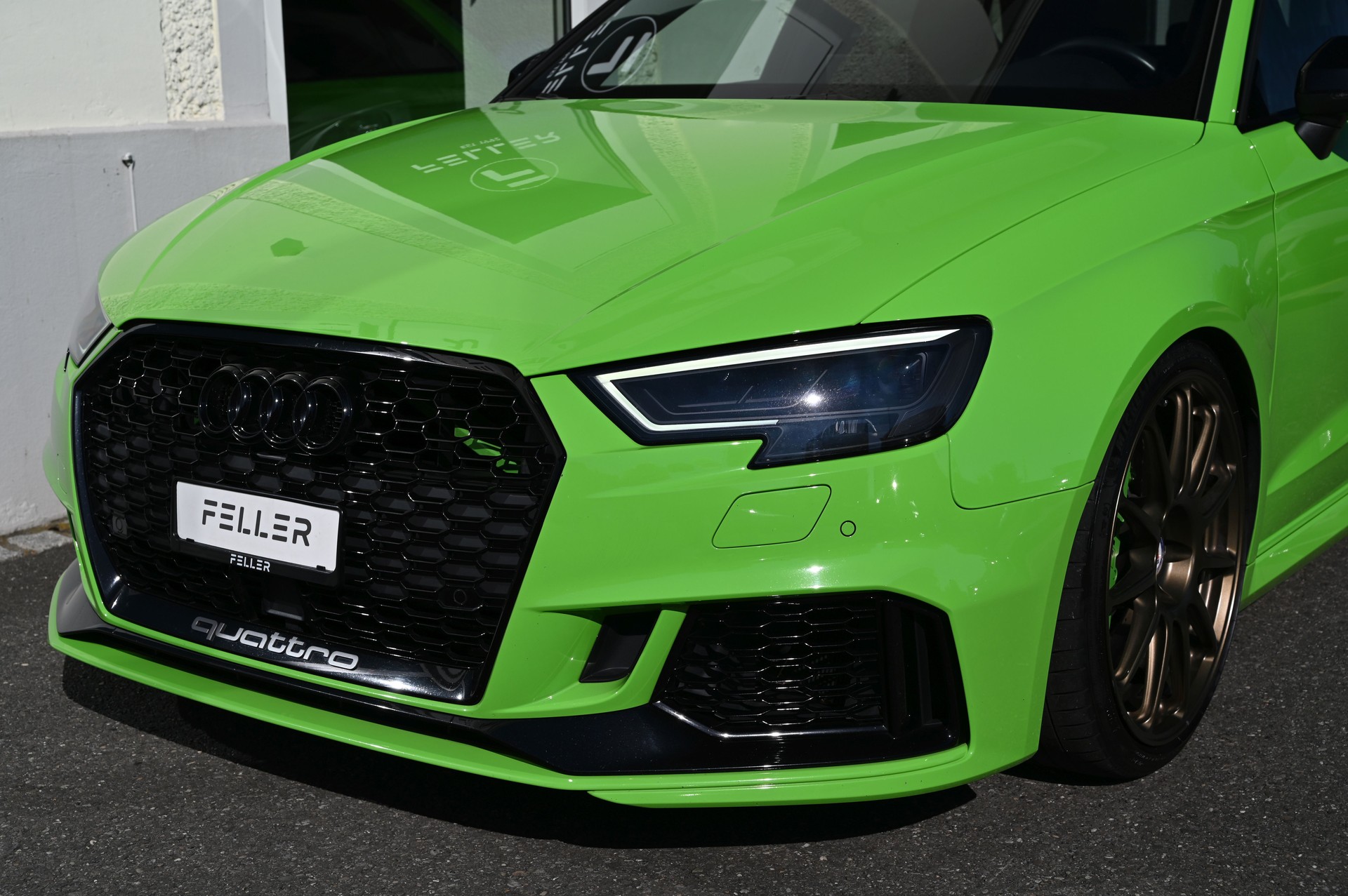 AUDI RS3 Sportback 2.5 TSI quattro S-tronic **APR/Limegreen**-showroom-element-2