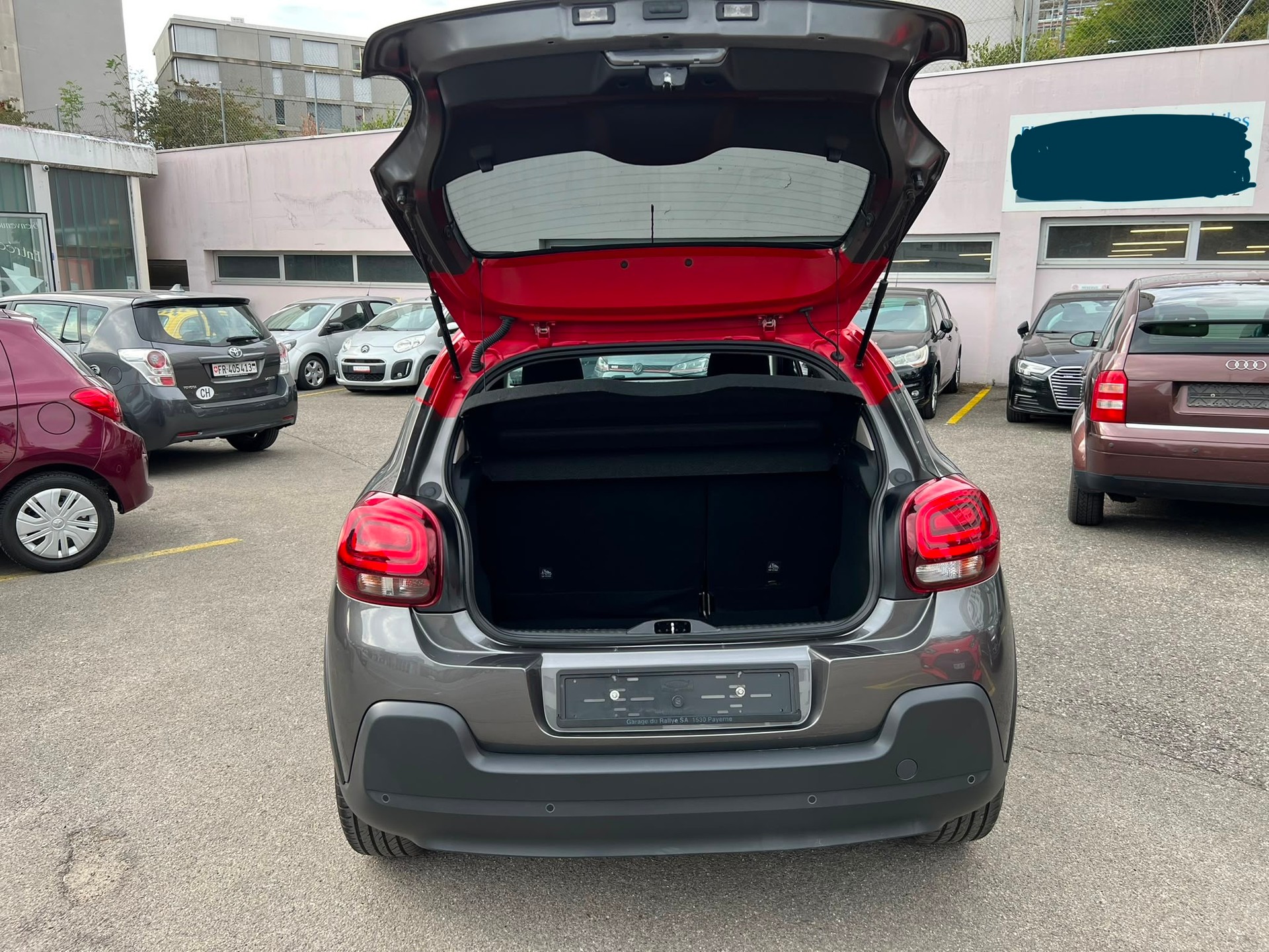 CITROEN C3 1.2i PureTech Shine-image-9