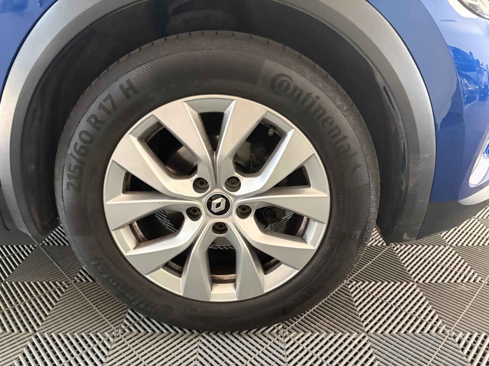 RENAULT Captur 1.3 TCe EDC Intens EDC-image-24