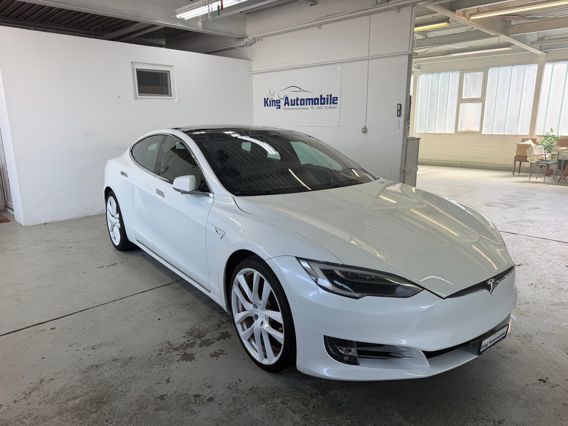 TESLA Model S 100 D Performance | CH-Auto | 1-Hand | Frisch MFK 02.2026 | 772 PS | inkl. Batteriezertifikat-showroom-element-3