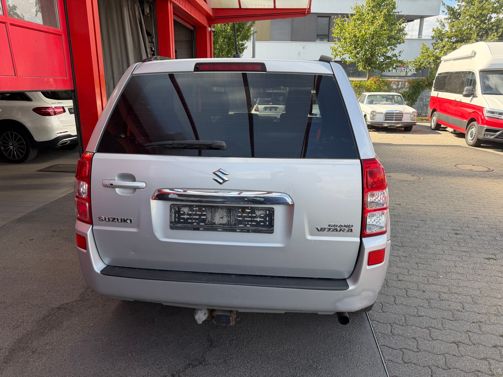 SUZUKI Grand Vitara 2.4 16V GL Top Barry Automatic-image-4