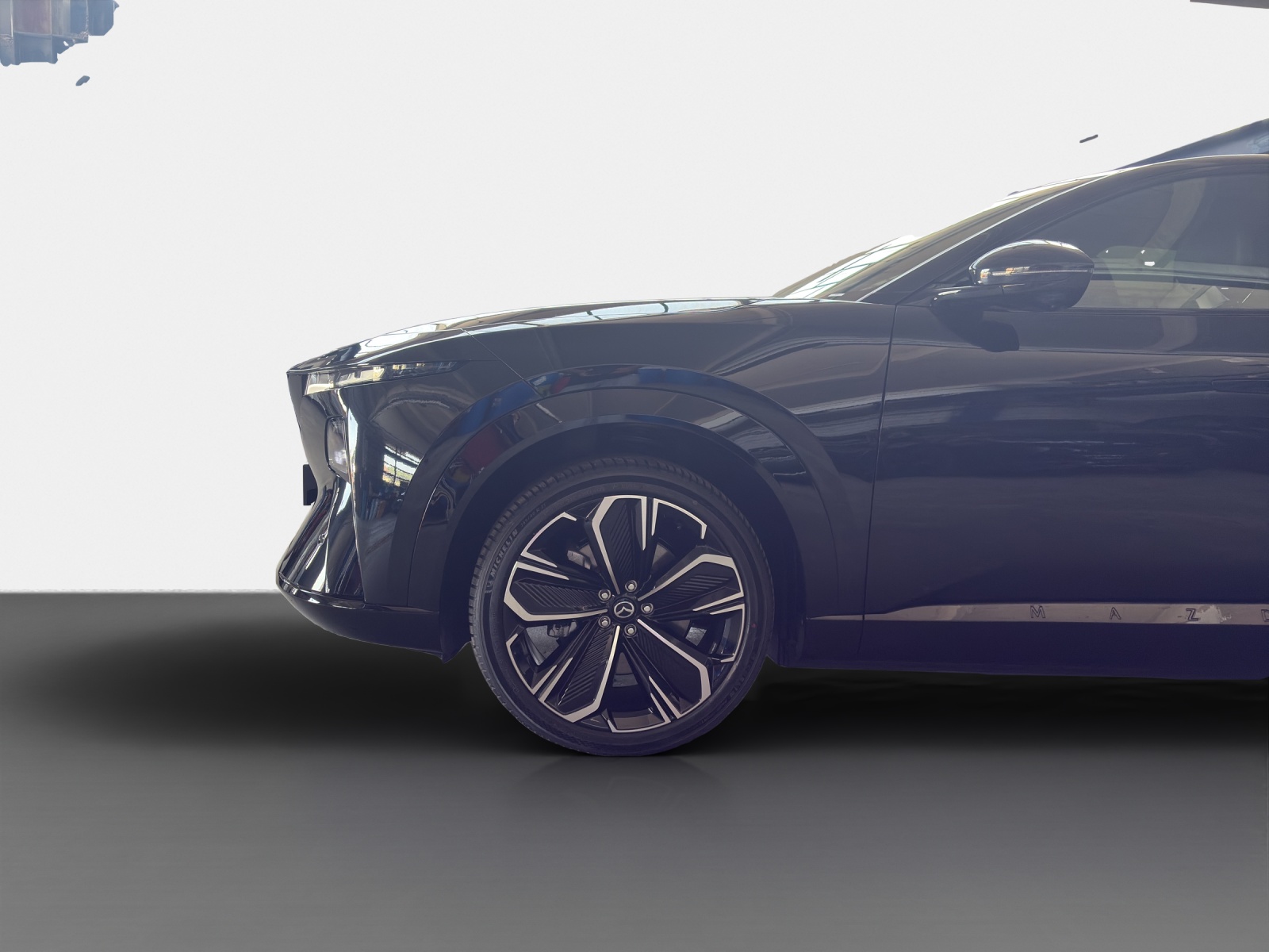 MAZDA CX-6e 78kWh/258 Takumi 21"-image-8