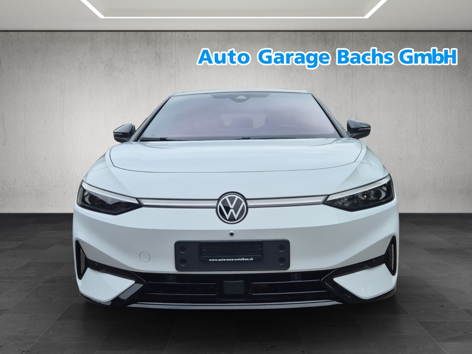 VW ID.7 Pro 77 kWh Pro*Head up Display*Panoramadach*360°Kamera*Anhängerkupplung*-showroom-element-2
