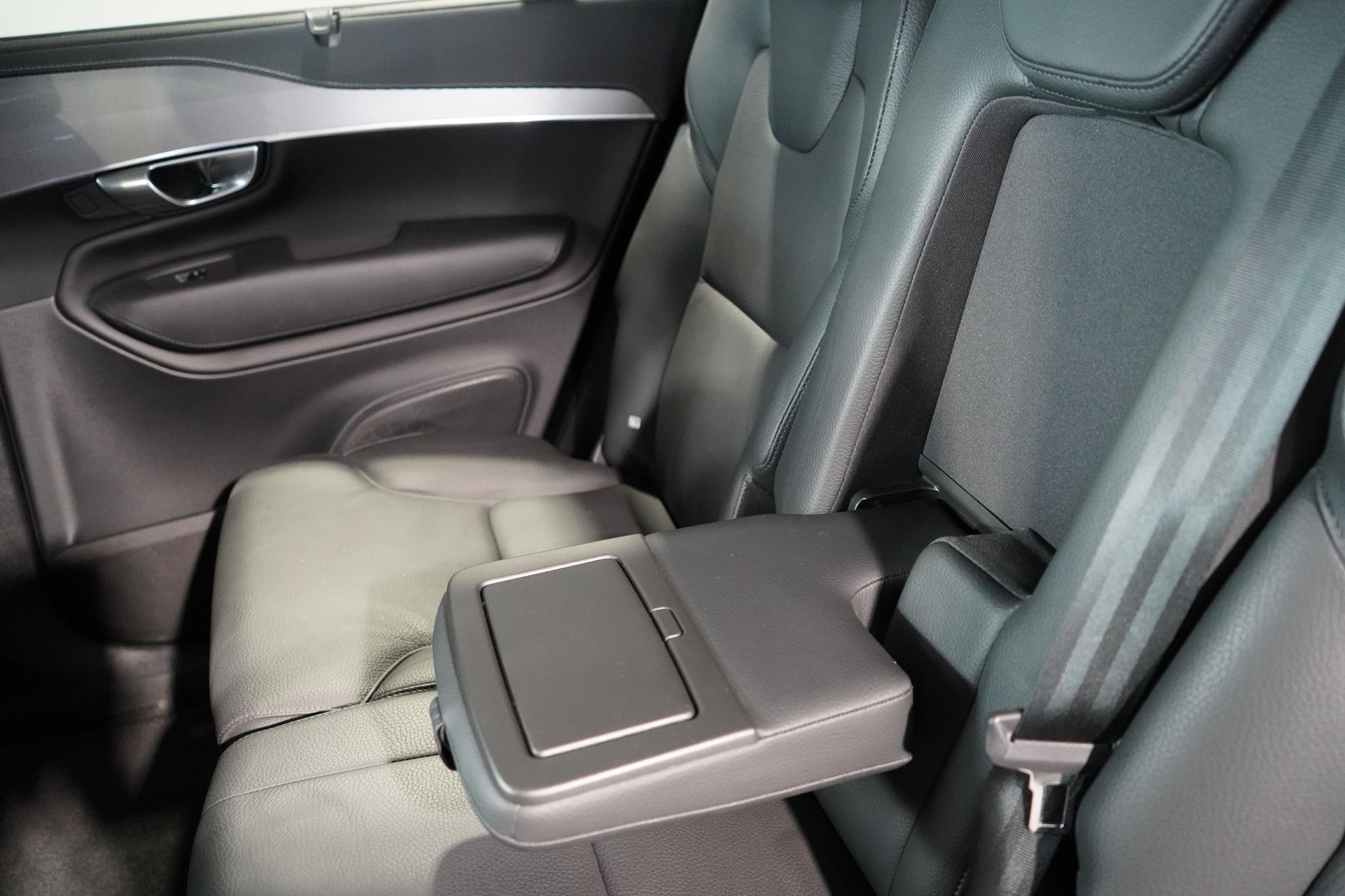 VOLVO XC90 2.0 B5 MH Plus Dark 7P. AWD-image-20