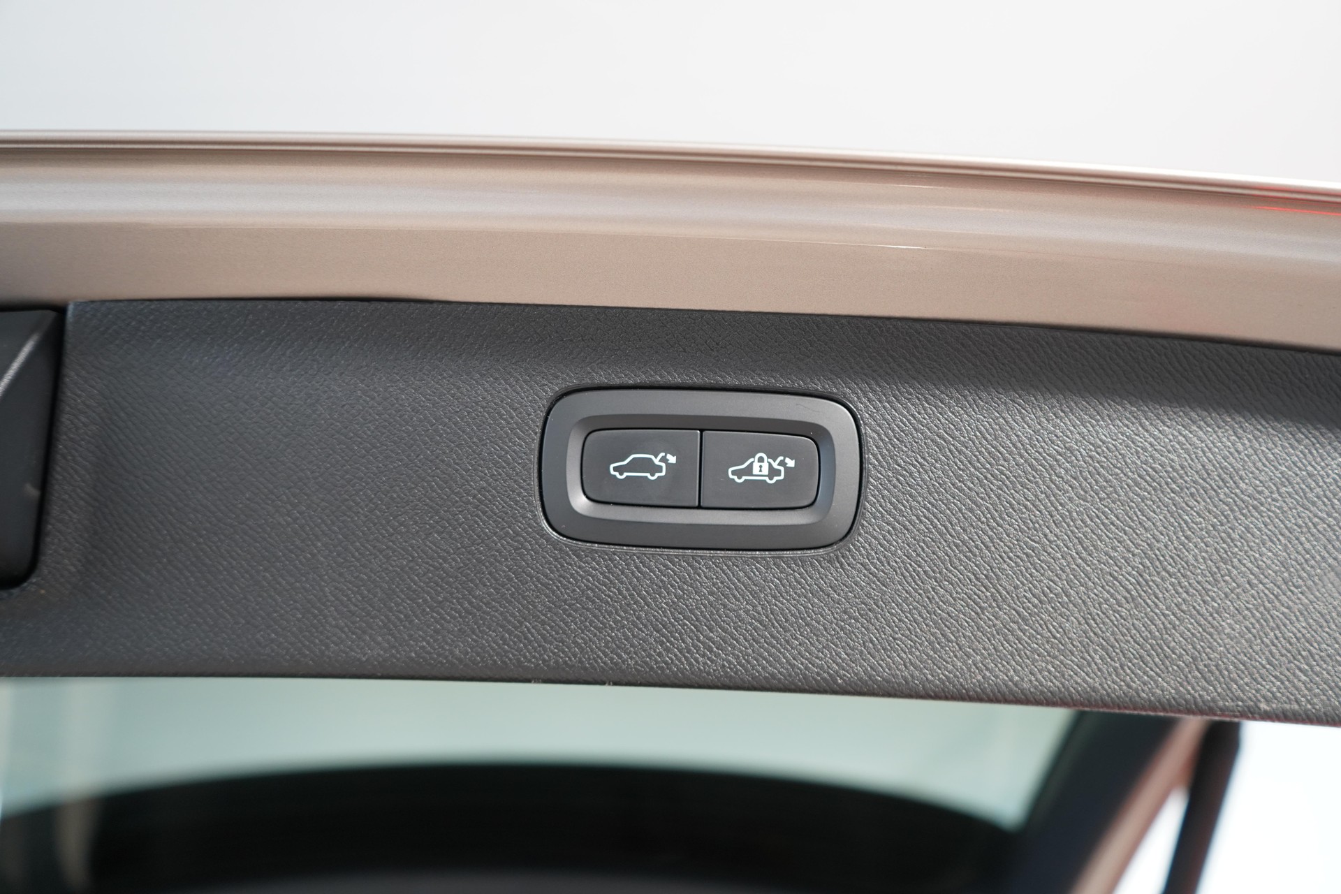 VOLVO XC90 2.0 B5 MH Plus Dark 7P. AWD-image-15