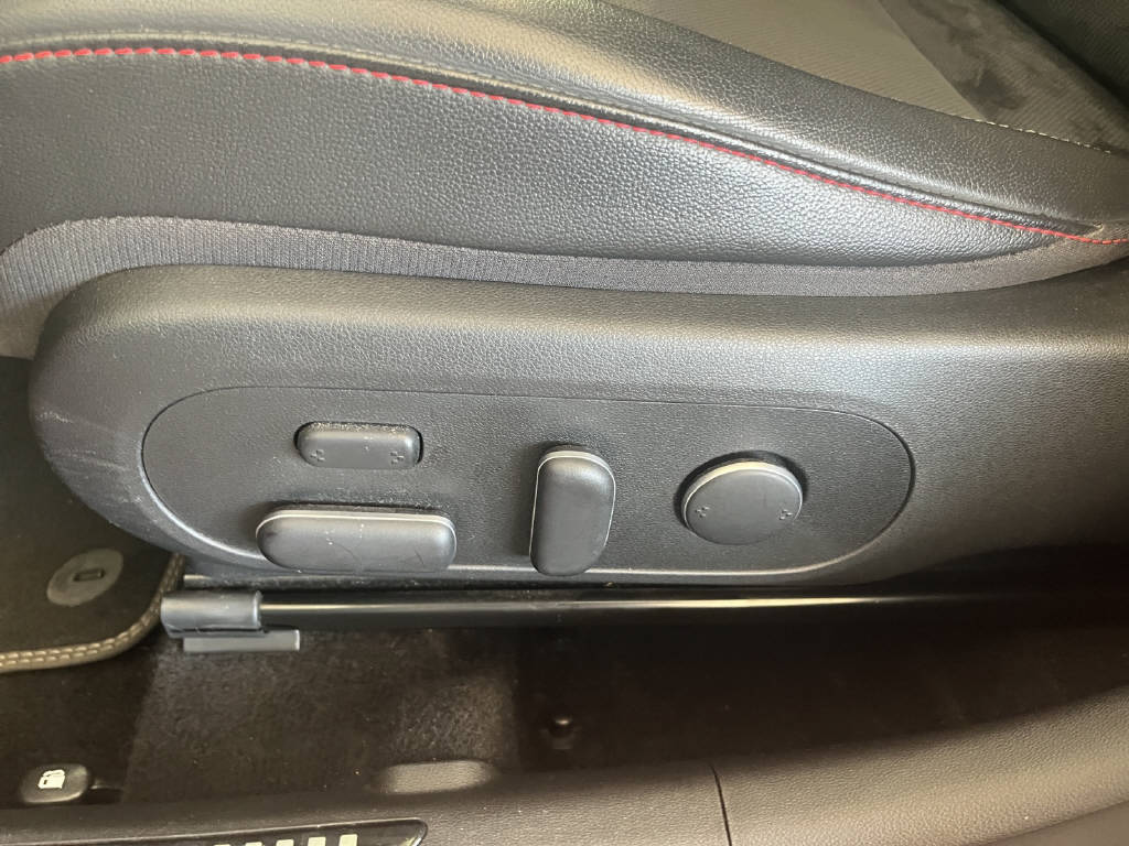 HYUNDAI KONA 1.6 GDi Hybrid N-Line-image-18