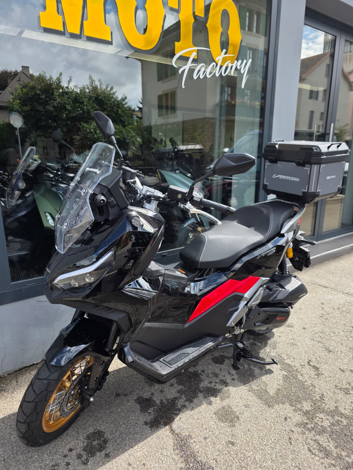 SWM VENTURO 125-image-2
