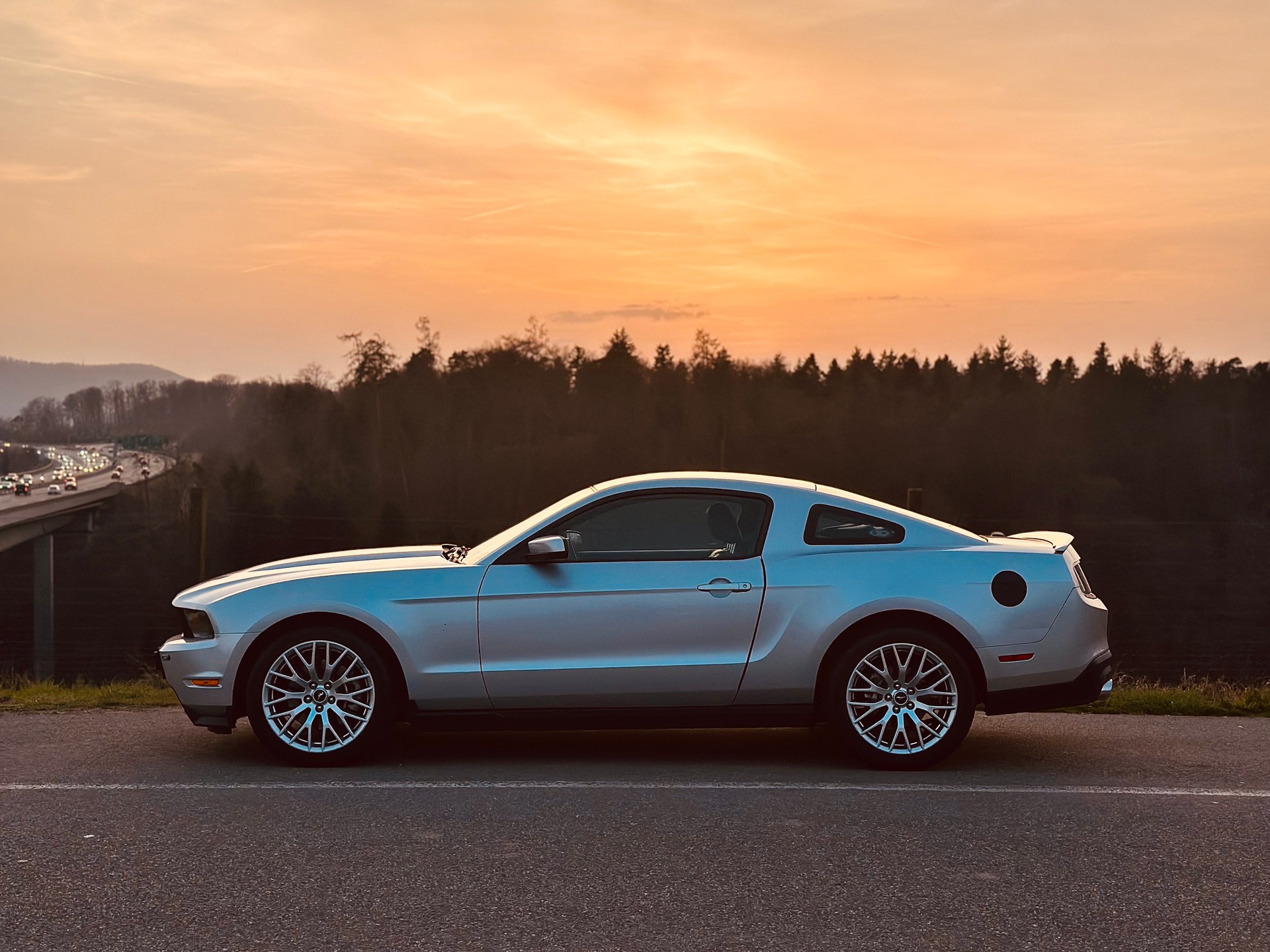 FORD 5.0 V8 GT Premium-image-4