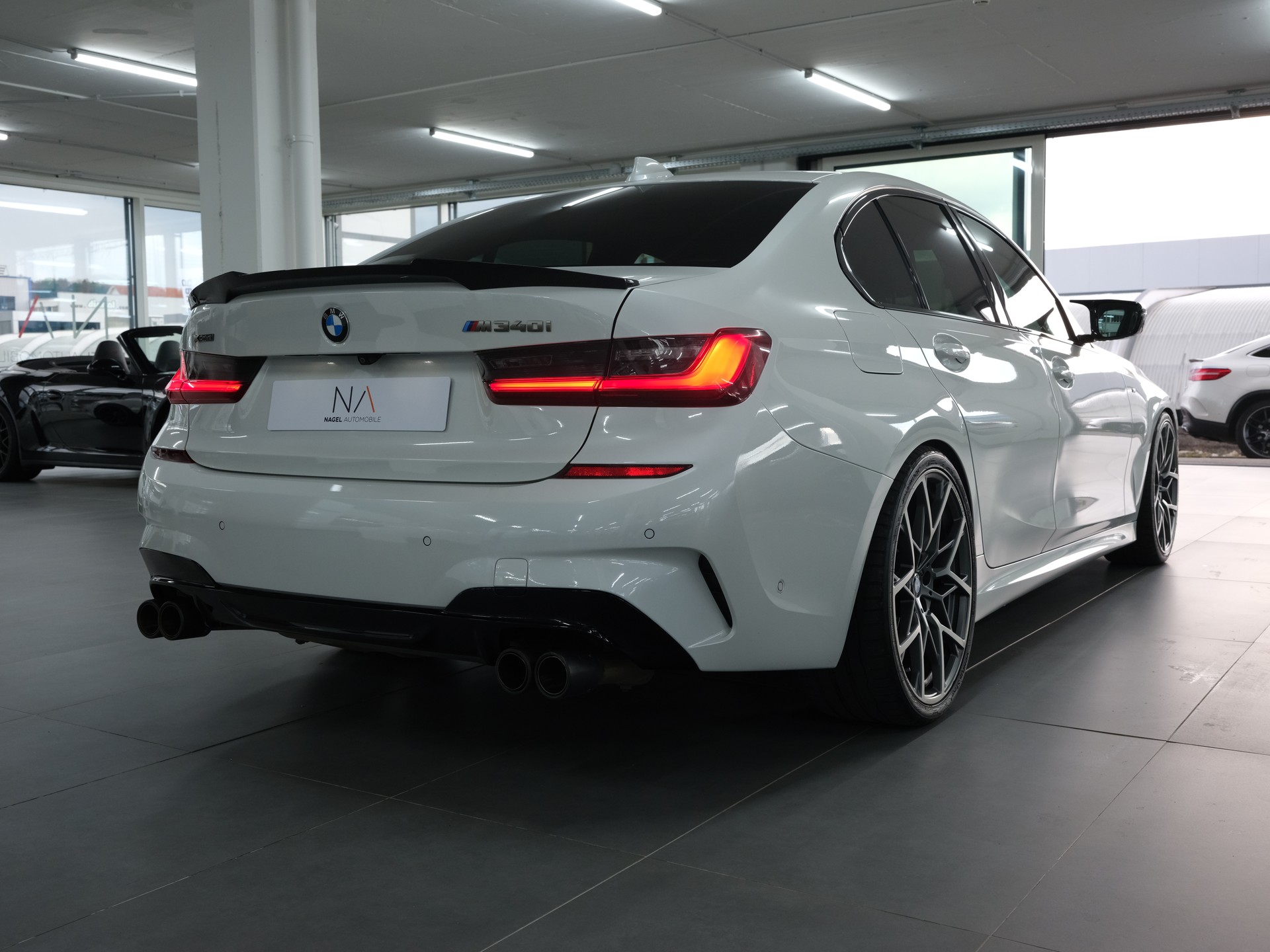 BMW M340i xDrive Steptronic *Sportabgassanlage* *360 Kamera* *Harman & Kardon*-showroom-element-2