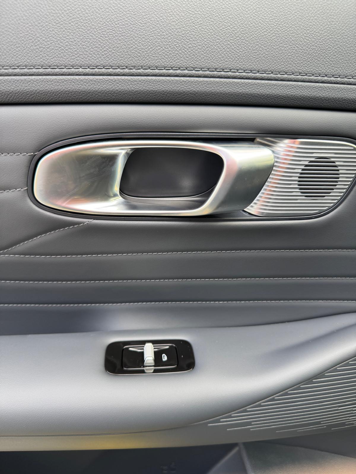 GEELY STARRAY EM-i Pro Max+-image-17