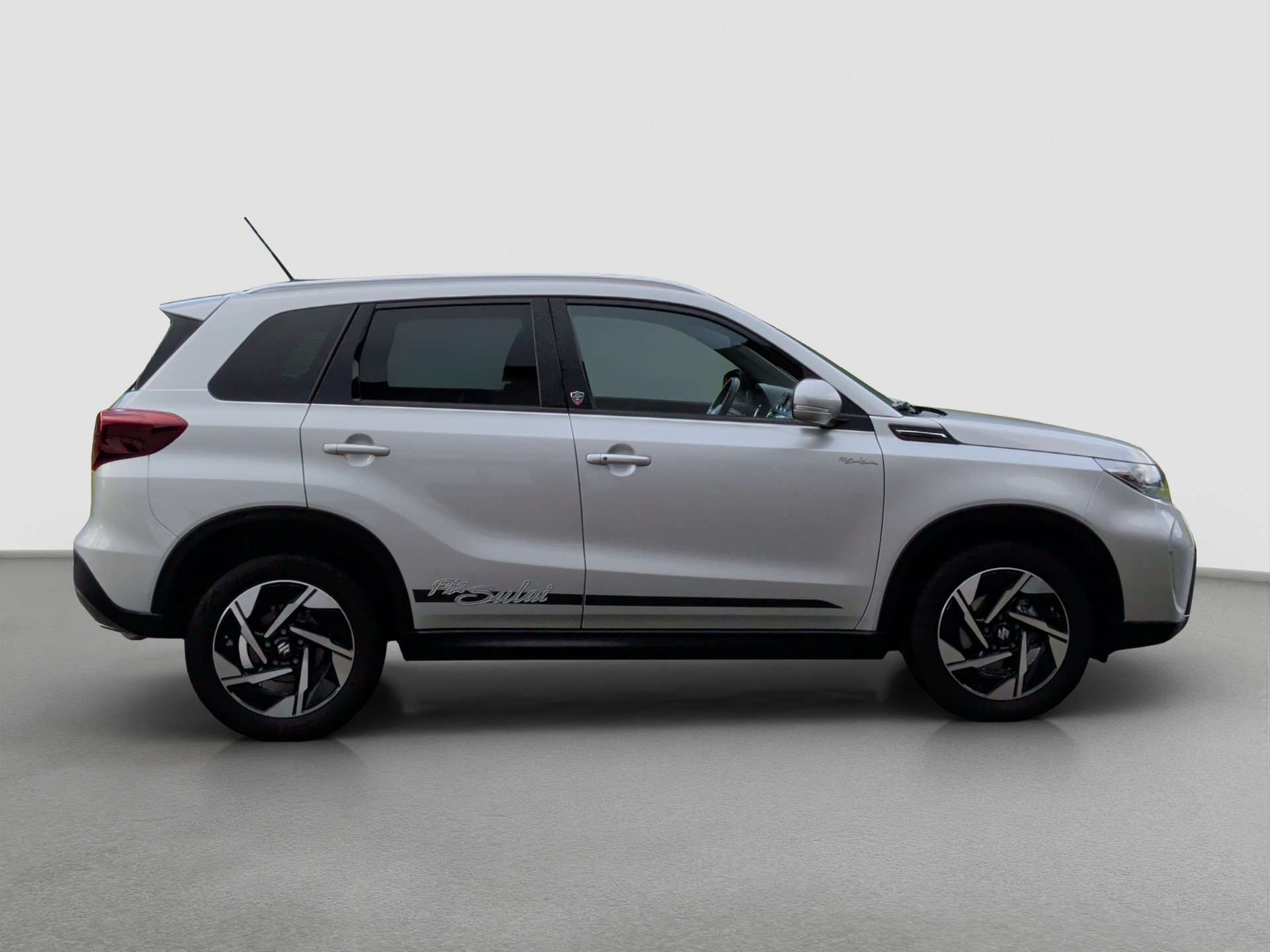 SUZUKI Vitara 1.5 Hybrid Piz Sulai Top 4x4 AGS-image-5