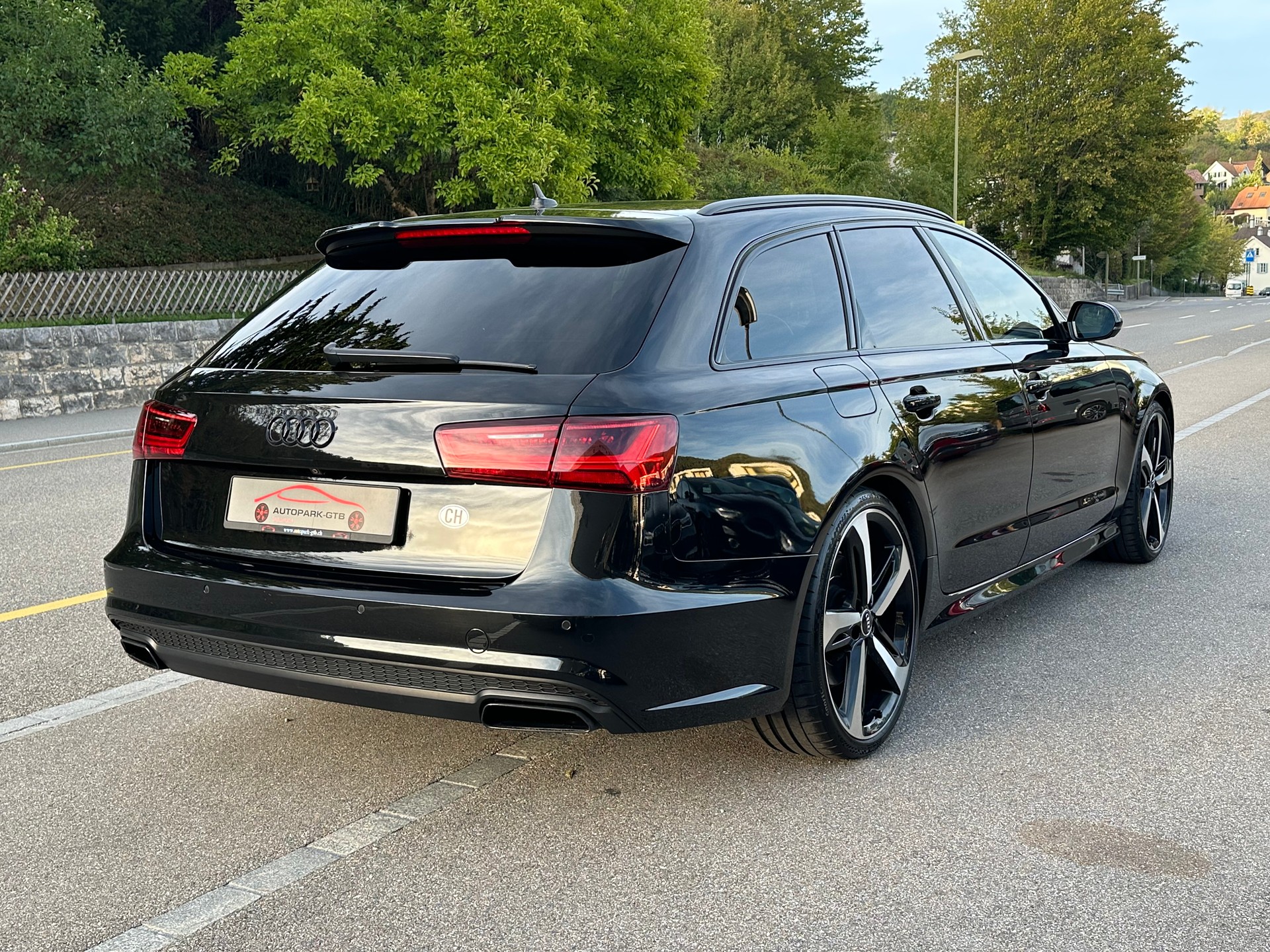 AUDI A6 Avant 3.0 BiTDI V6 qu. competition tiptronic-image-6