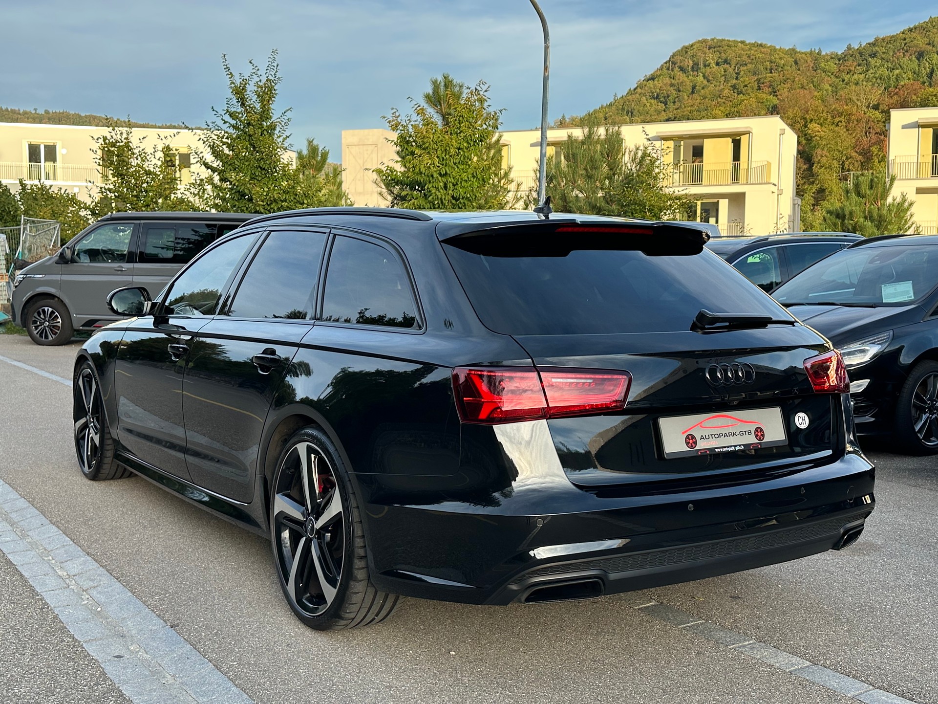 AUDI A6 Avant 3.0 BiTDI V6 qu. competition tiptronic-image-5