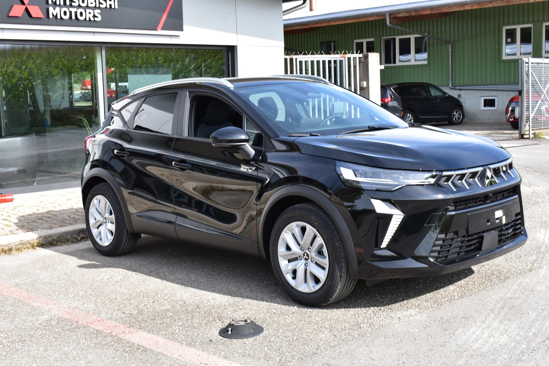 MITSUBISHI ASX 1.6 HEV Invite-image-1