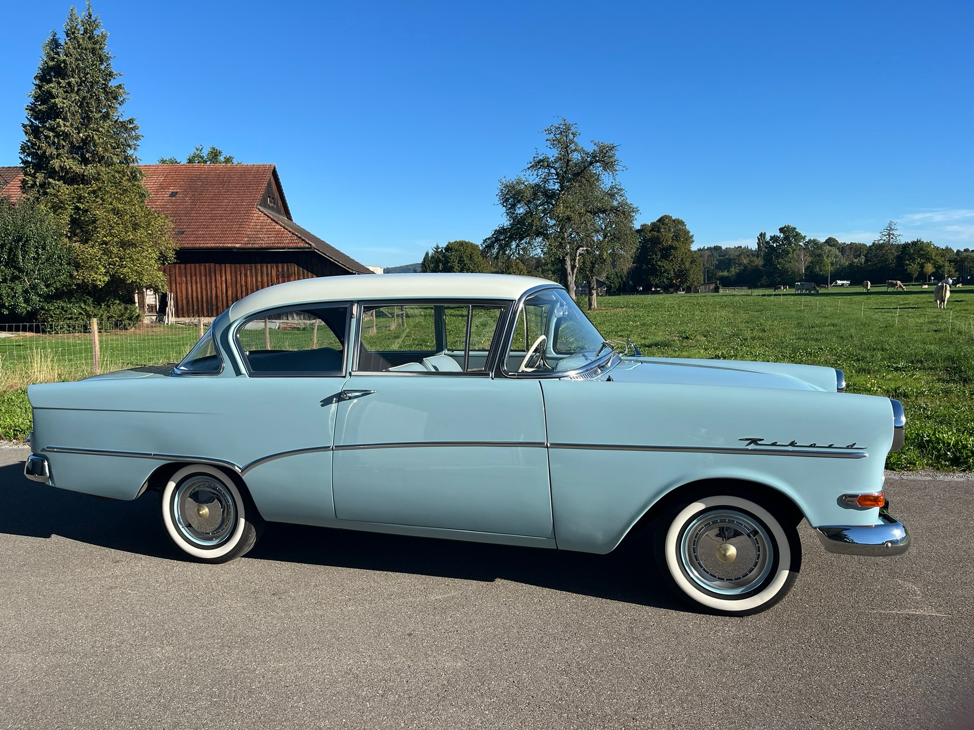 OPEL Rekord P1-showroom-element-2