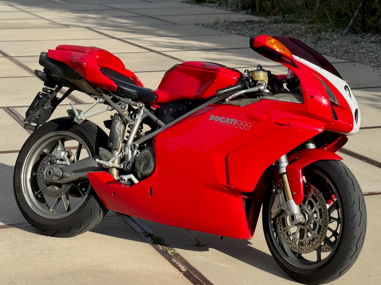 DUCATI 999 Biposto-image-3
