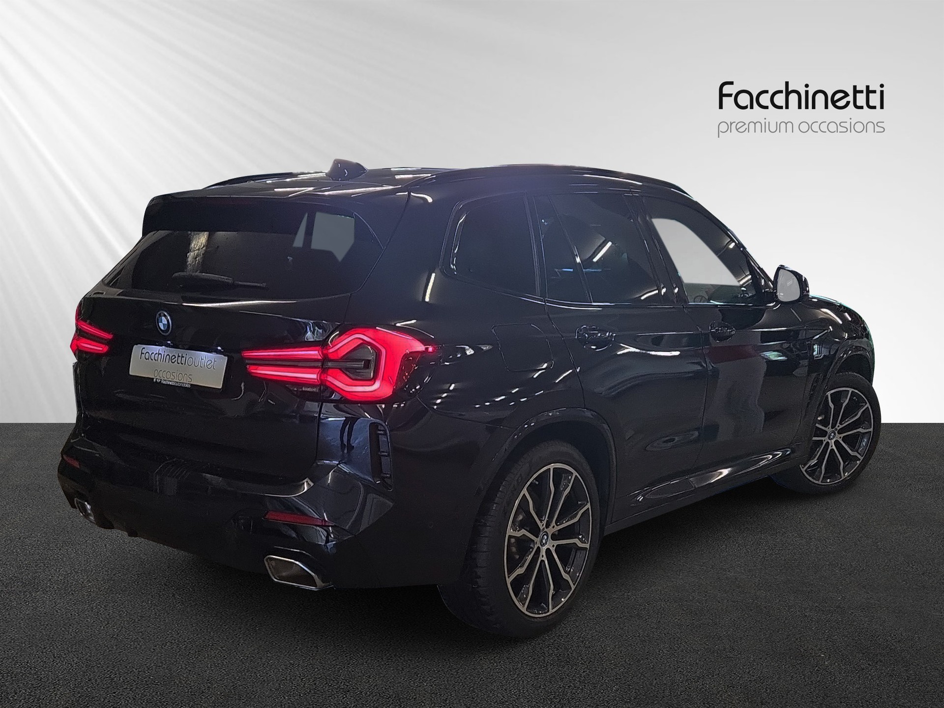 BMW X3 xDrive 30e M Sport-showroom-element-2