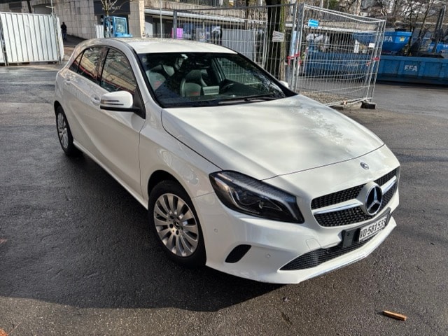 MERCEDES-BENZ A 180 Style