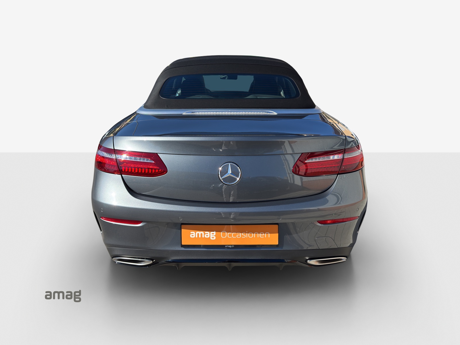 MERCEDES-BENZ E 200 Cabriolet AMG Line 4 Matic 9G-Tronic-showroom-element-3