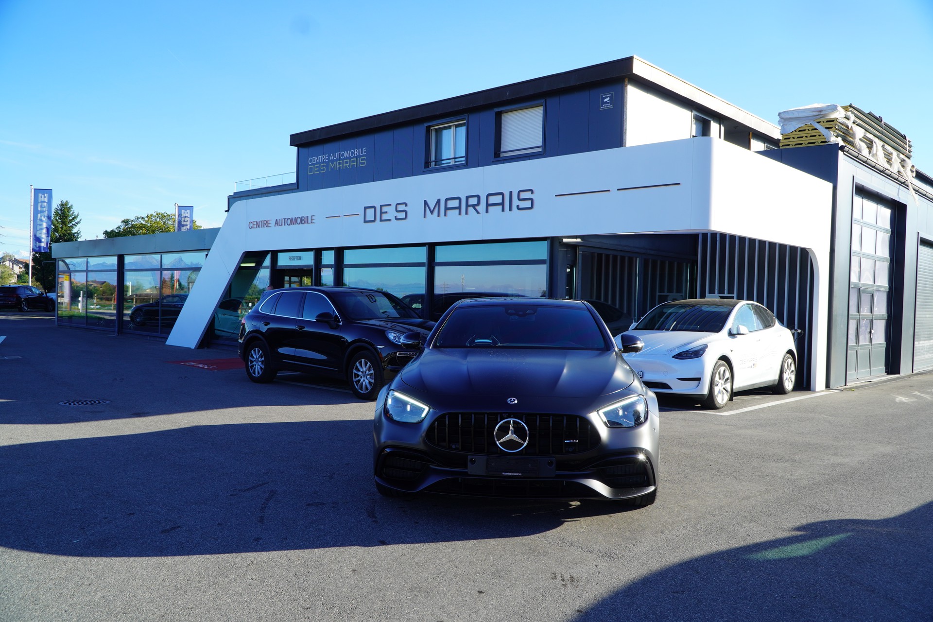 MERCEDES-BENZ AMG E 63 S 4Matic+ Speedshift 9G-TCT FINAL EDITION-showroom-element-1