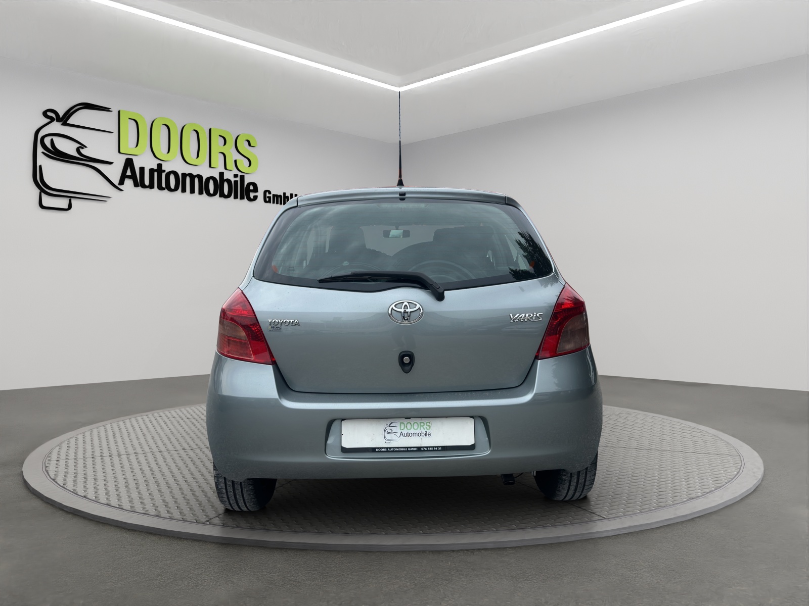 TOYOTA Yaris 1.4 D-4D Linea Sol-image-5