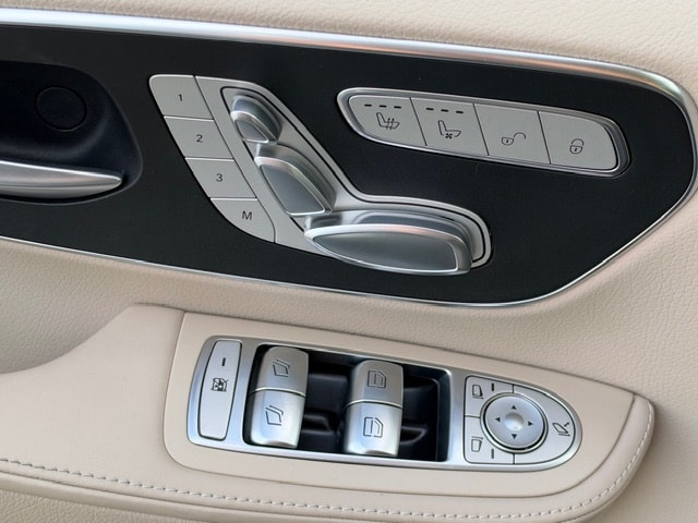 MERCEDES-BENZ V 300 d Swiss Ed. lang-image-7